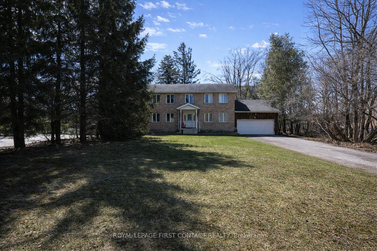 9 Little Lake Drive, Barrie, ON L4M 7B9 photo 2