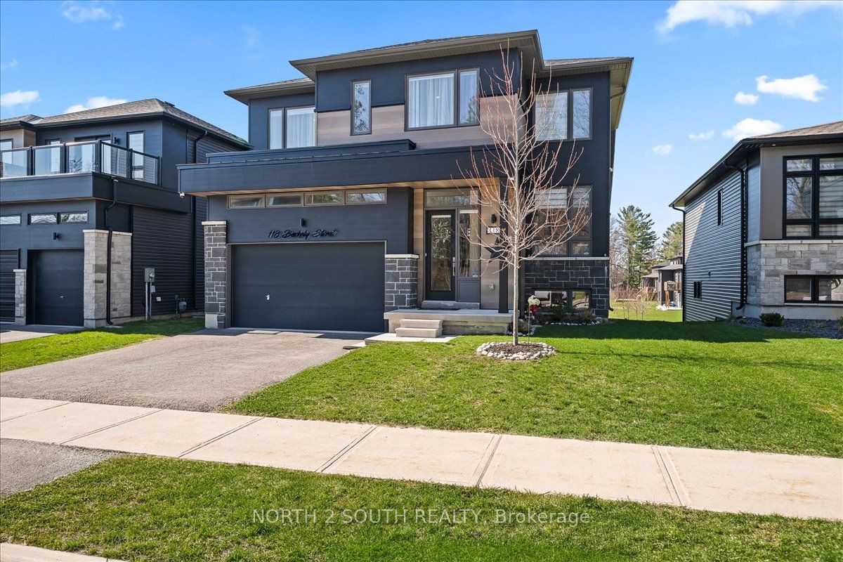 118 Berkely Street, Wasaga Beach, ON L9Z 0K5 photo 2