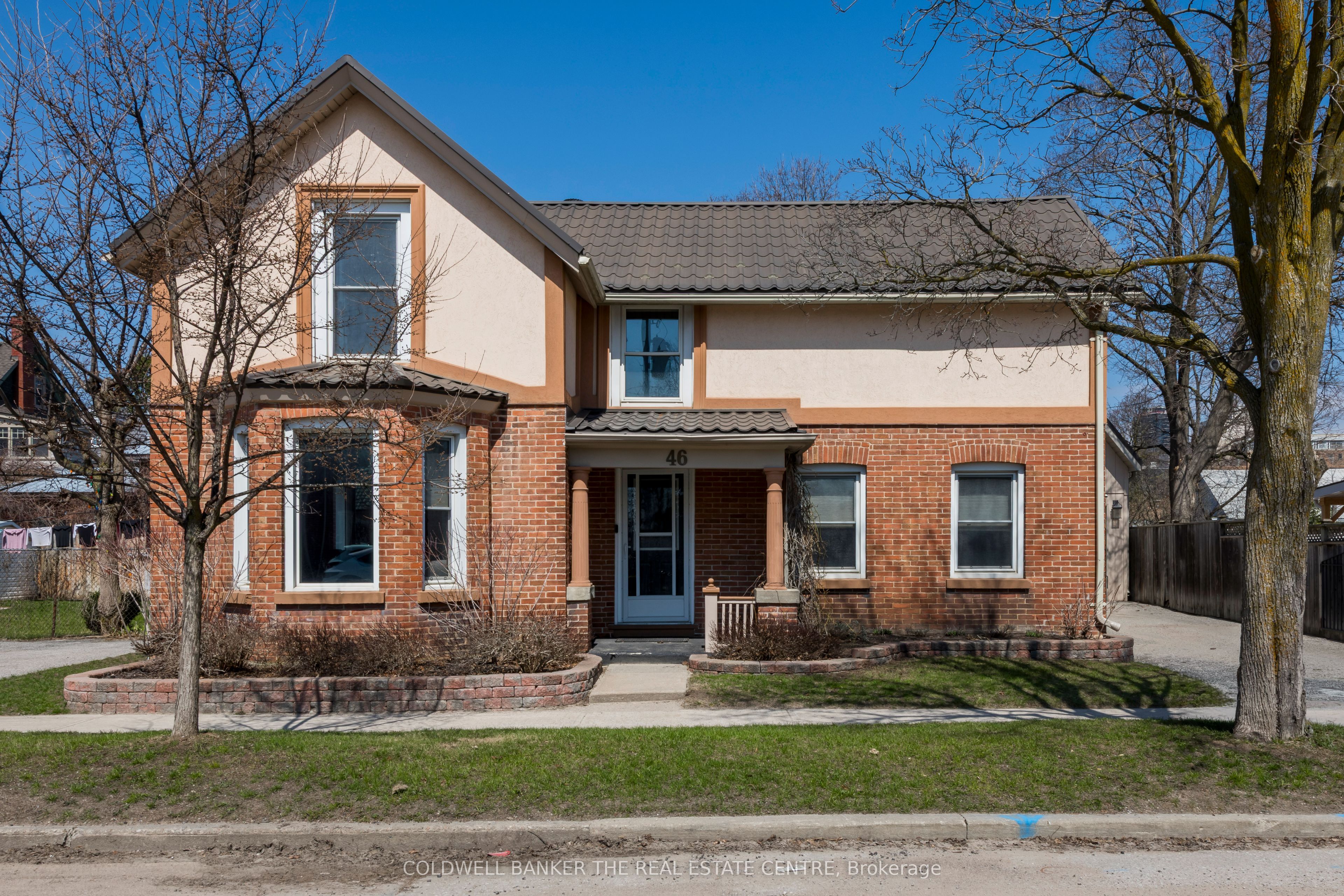 46 Park Street, Barrie, ON L4N 1H5 photo 3