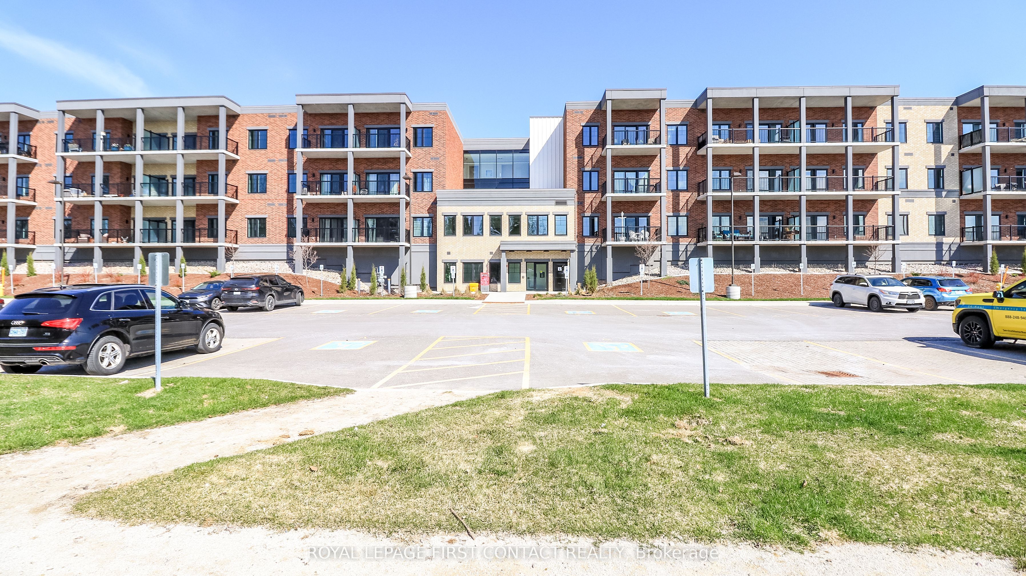 121 Mary Street 210, Clearview, ON L0M 1G0 photo 5