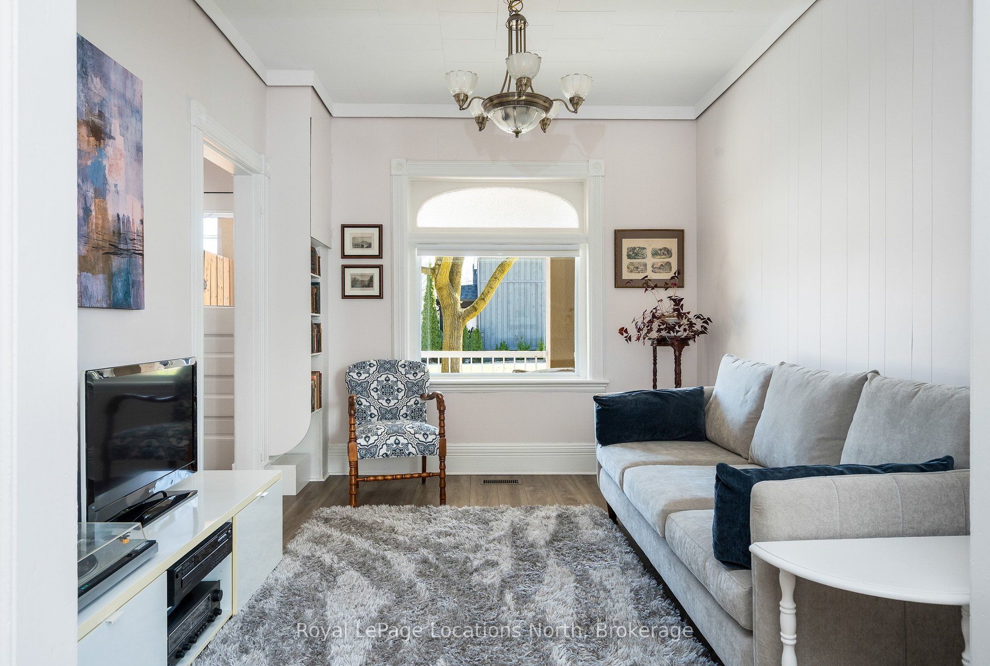317 Second Street, Collingwood, ON L9Y 1G7 photo 3