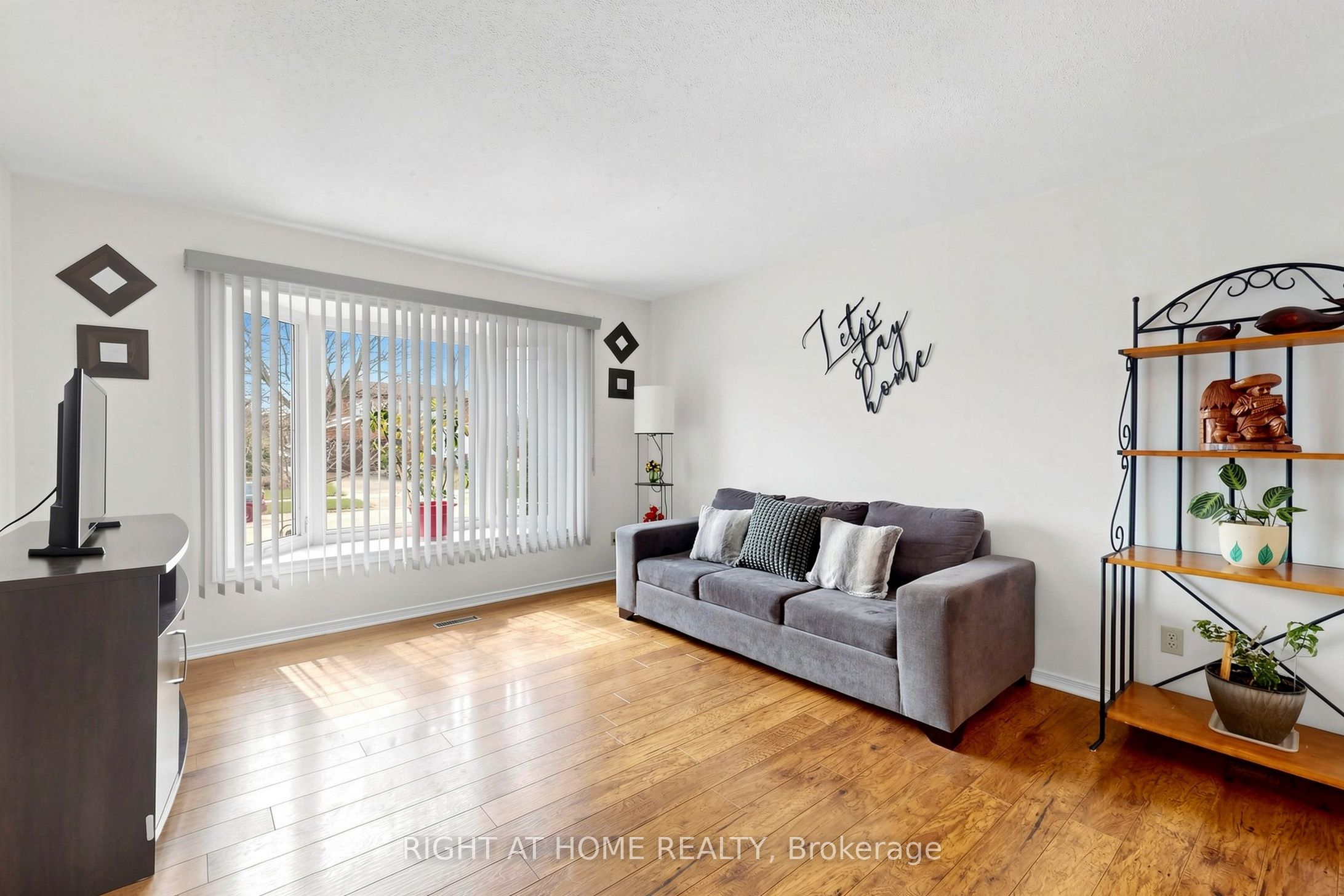 73 Pepler Place, Barrie, ON L4N 5E3 photo 4