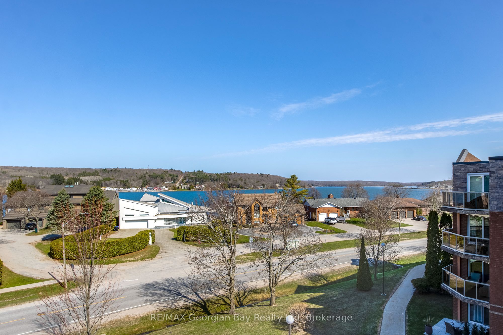 11 Beck Boulevard 404, Penetanguishene, ON L9M 2G1 photo 5
