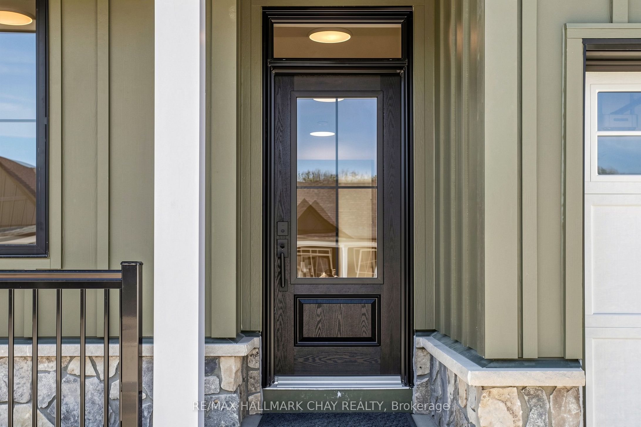 20 Northland Court, Oro-Medonte, ON L9J 1C4 photo 3