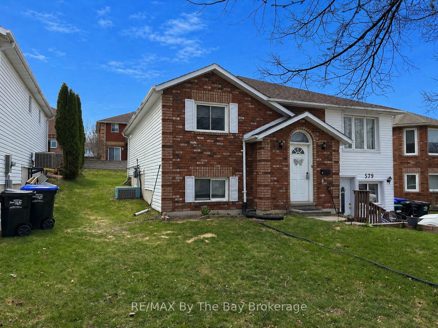 579 Wayne Crescent, Midland, ON L4R 5E2 photo 4