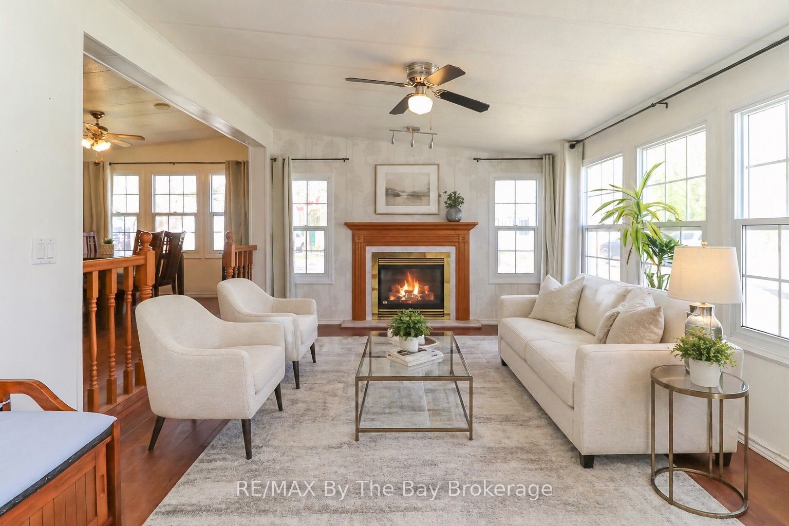6 Pacific Avenue, Wasaga Beach, ON L9Z 3A8 photo 2