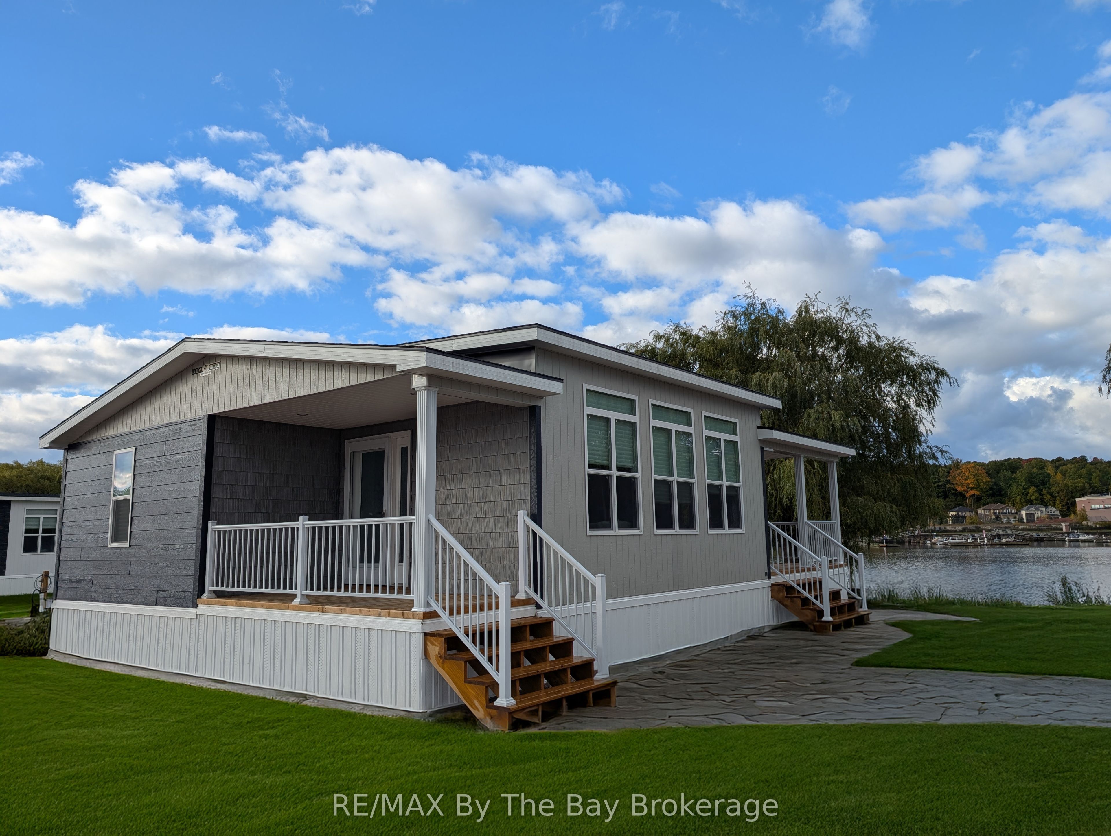 3282 Ogdens Beach Road 49, Tay, ON L9S 2K6