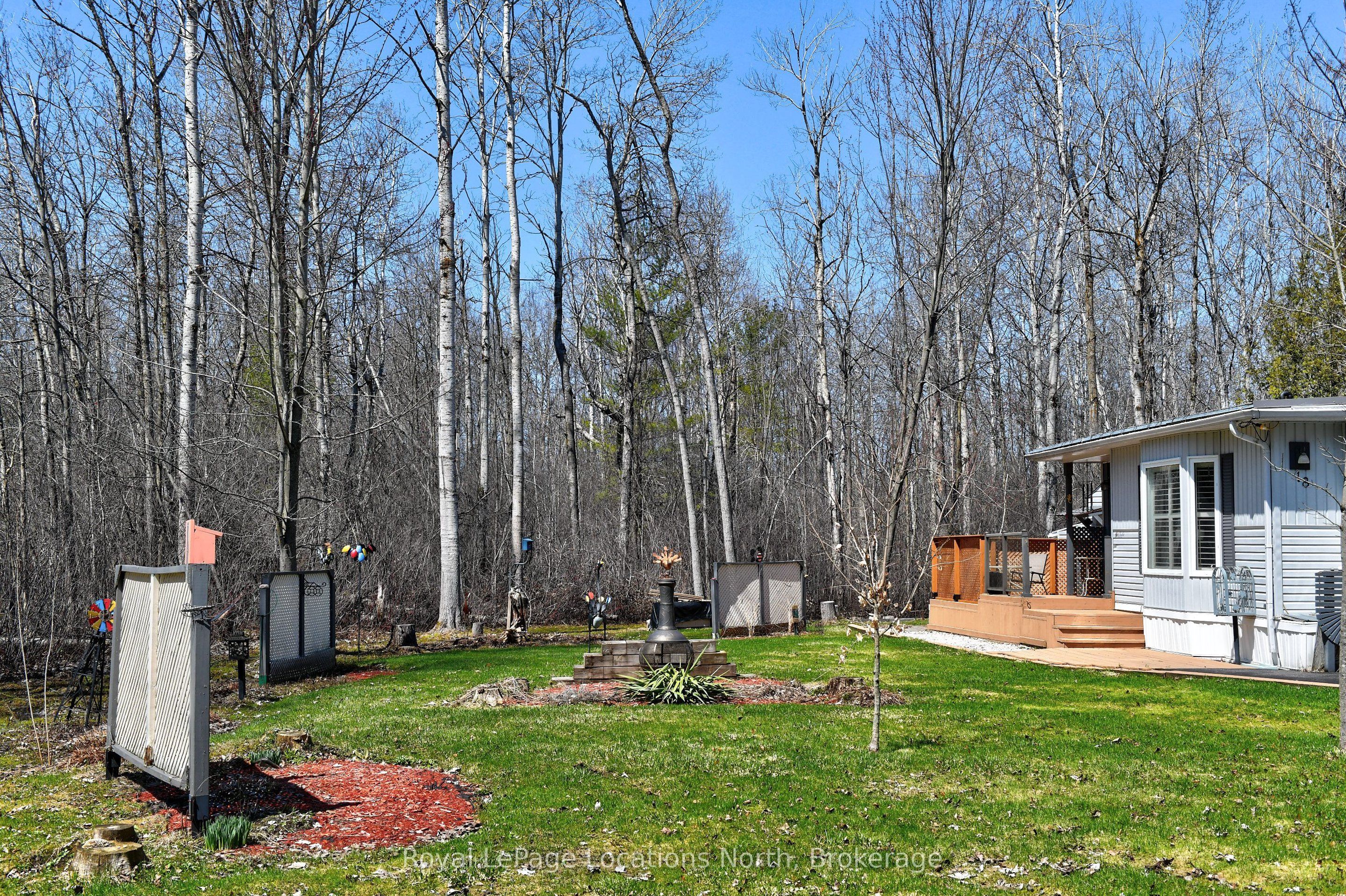 18 Prince Charles Avenue, Springwater, ON L0L 1P0 photo 2