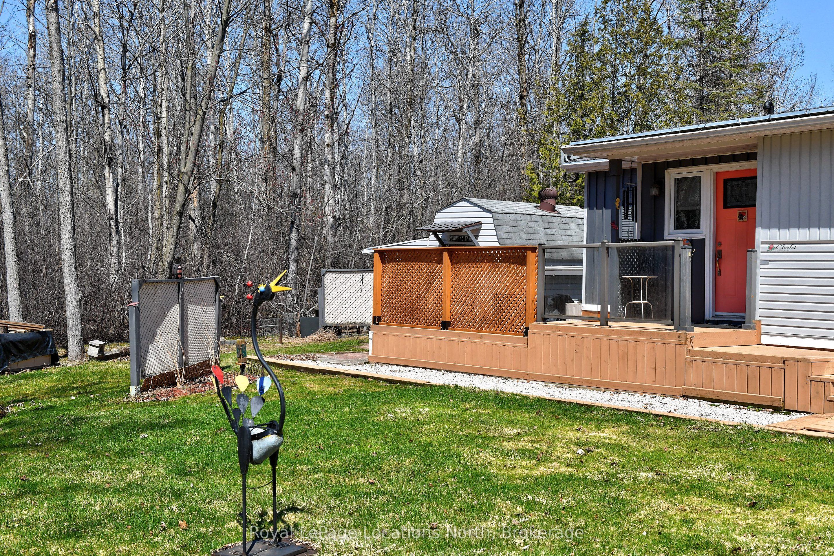 18 Prince Charles Avenue, Springwater, ON L0L 1P0 photo 4