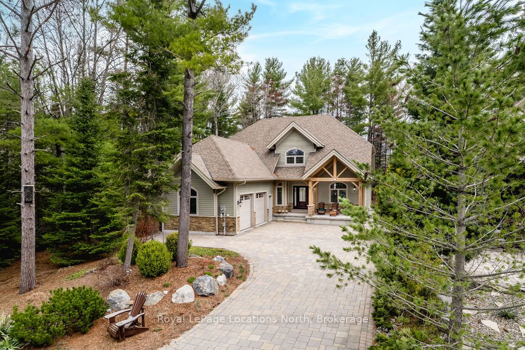 119 Earl Street, Wasaga Beach, ON L9Z 2P5 photo 2