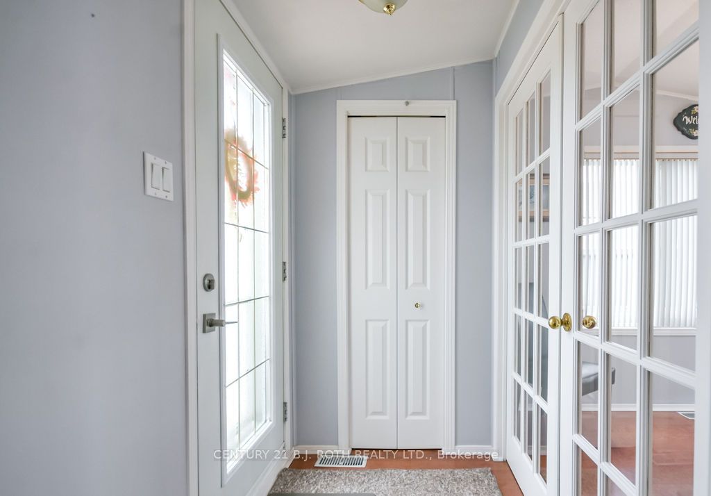 4103 Lynn Street, Severn, ON L3V 0V7 photo 4