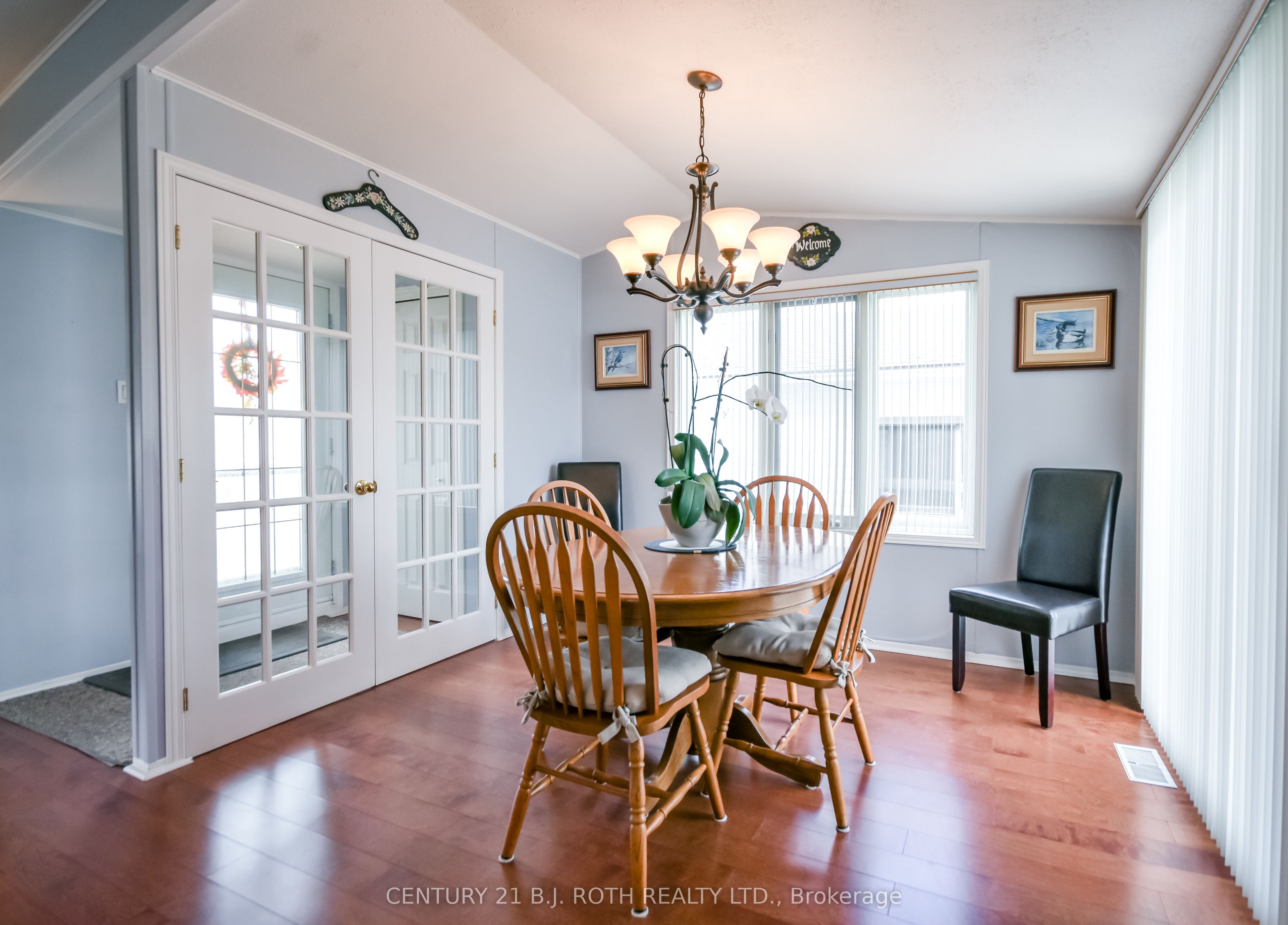 4103 Lynn Street, Severn, ON L3V 0V7 photo 5