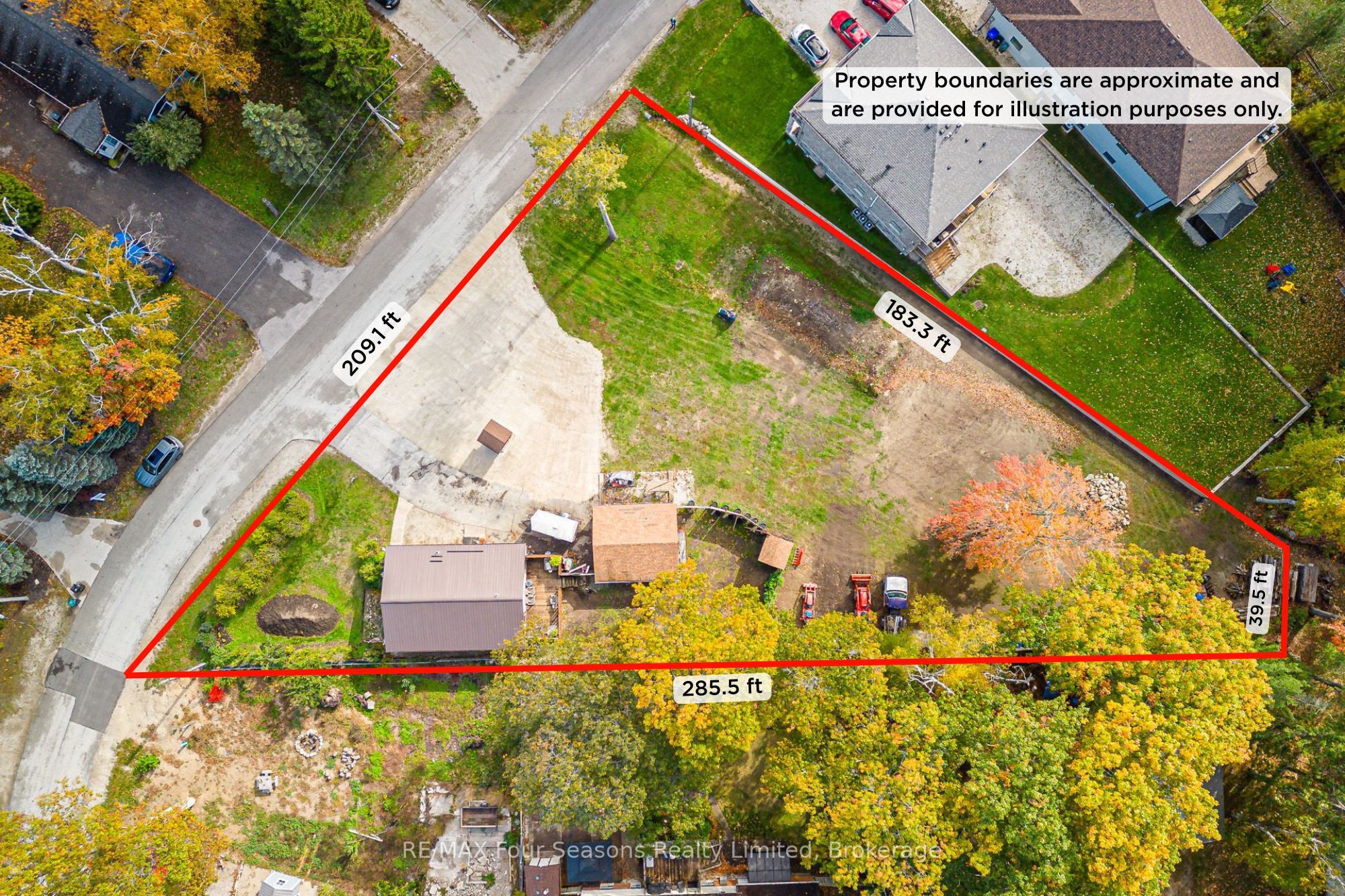 24 Indianola Crescent, Wasaga Beach, ON L9Z 2W3 photo 2