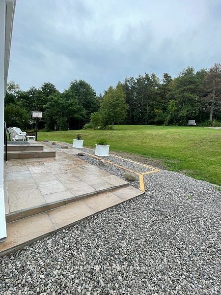 8162 Highway 12 W. Road, Oro-Medonte, ON L3V 6H2 photo 3