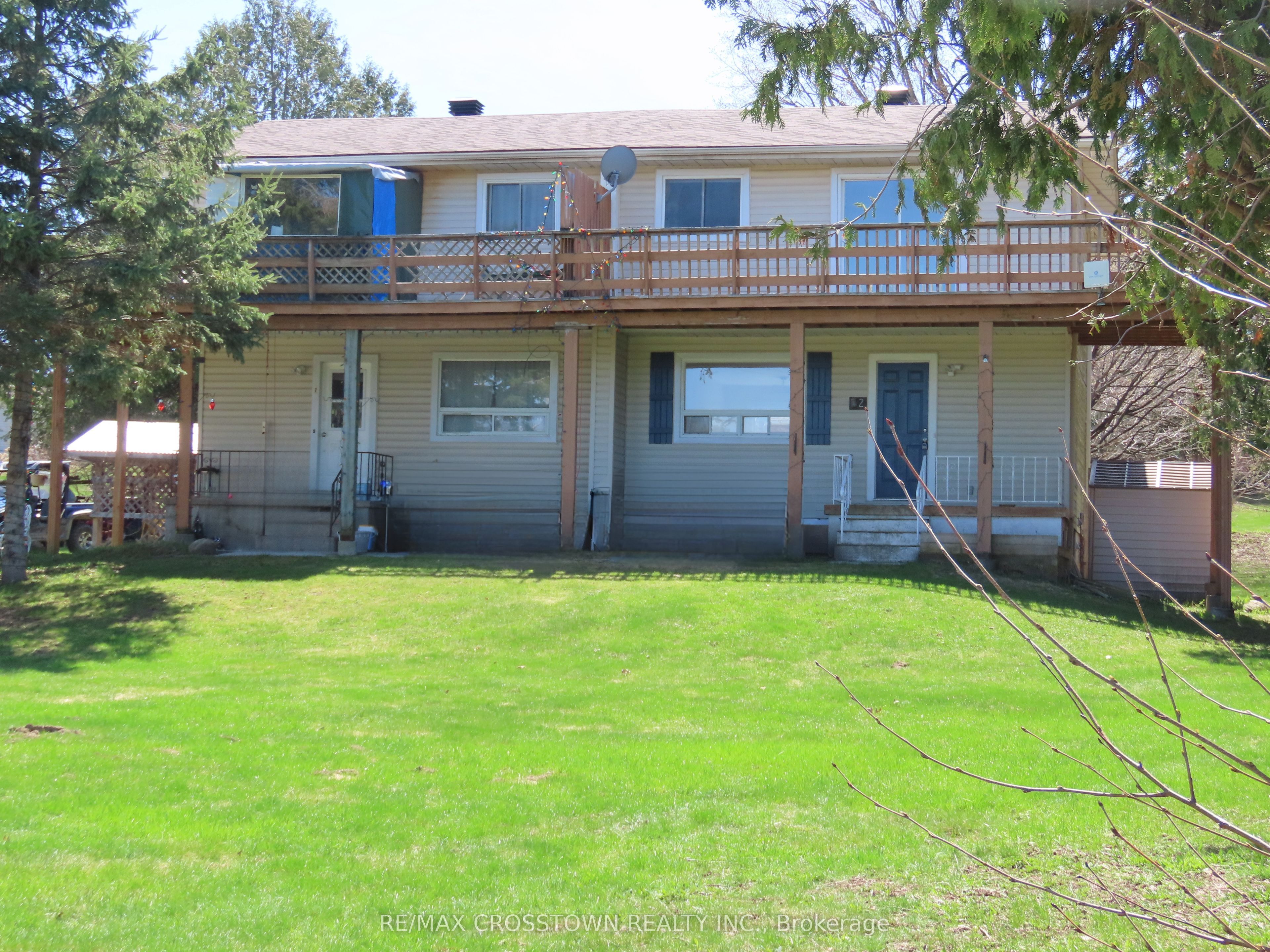 4716 Penetanguishene Road, Springwater, ON L0L 1V0