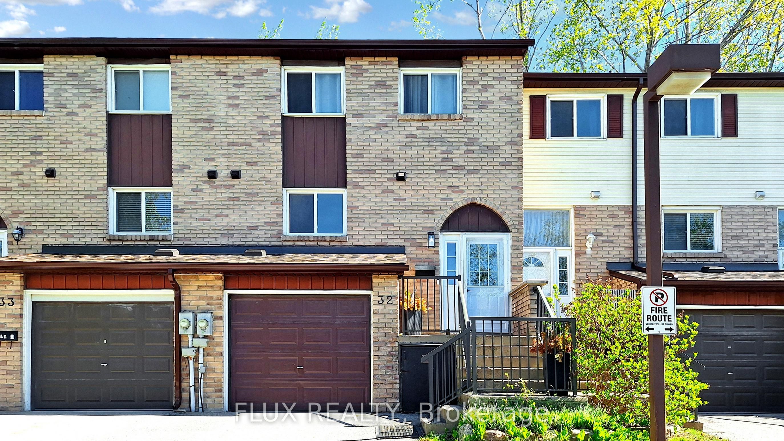 52 Adelaide Street 32, Barrie, ON L4N 3T5 photo 2