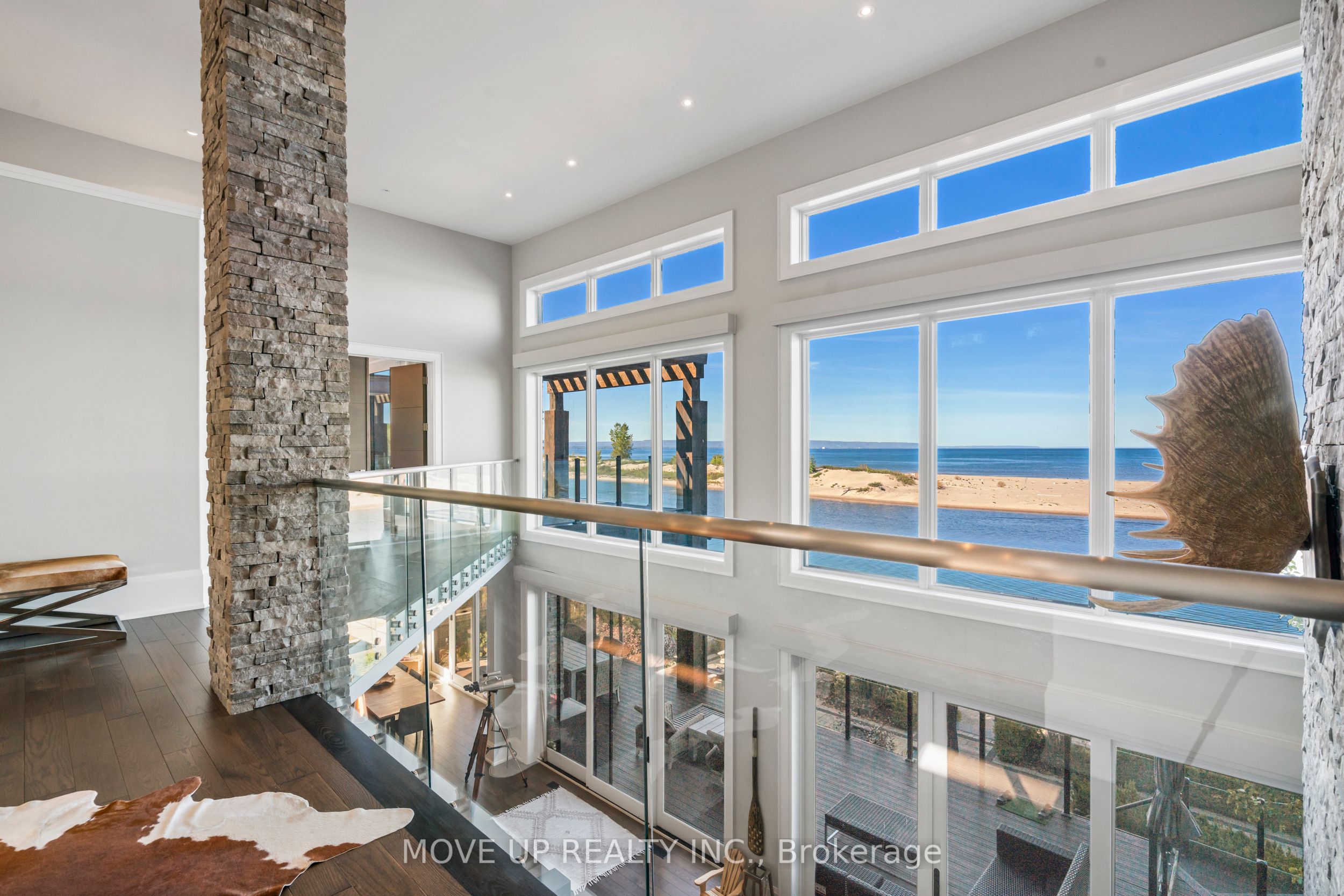 10 Hiawatha Avenue, Wasaga Beach, ON L9Z 2L9 photo 5