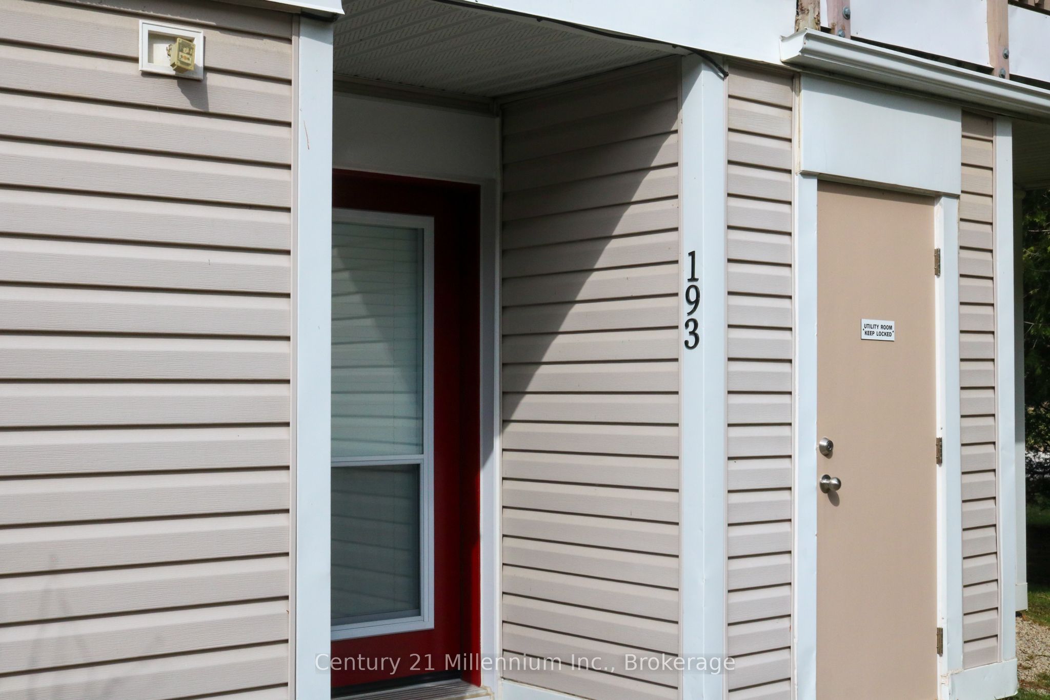 49 Trott Boulevard 193, Collingwood, ON L9Y 5B8