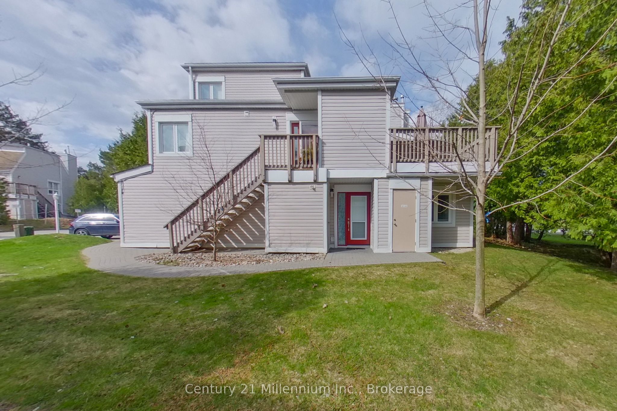 49 Trott Boulevard 193, Collingwood, ON L9Y 5B8 photo 3