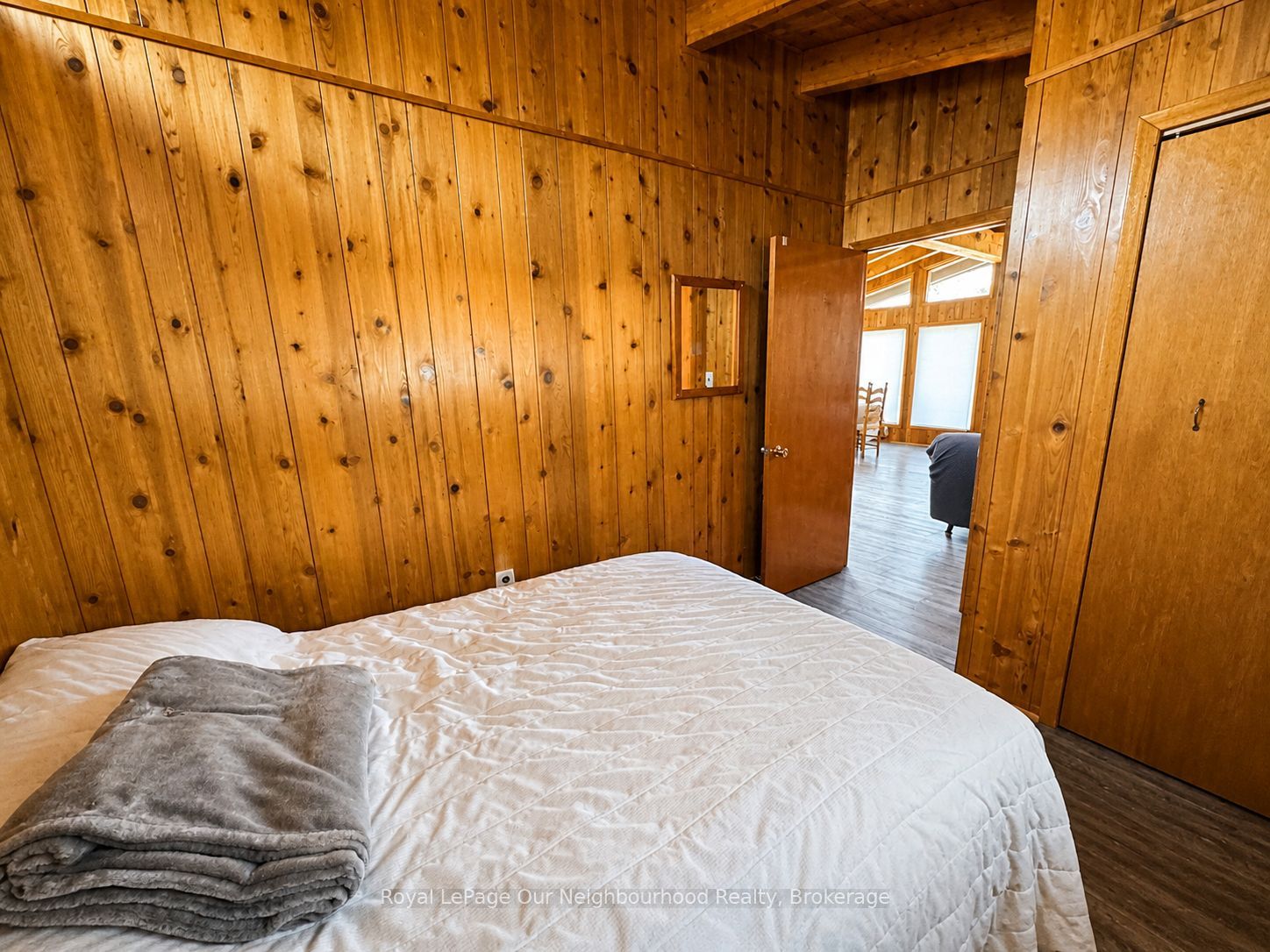 236 Zoo Park Road, Wasaga Beach, ON L9Z 2P2 photo 4