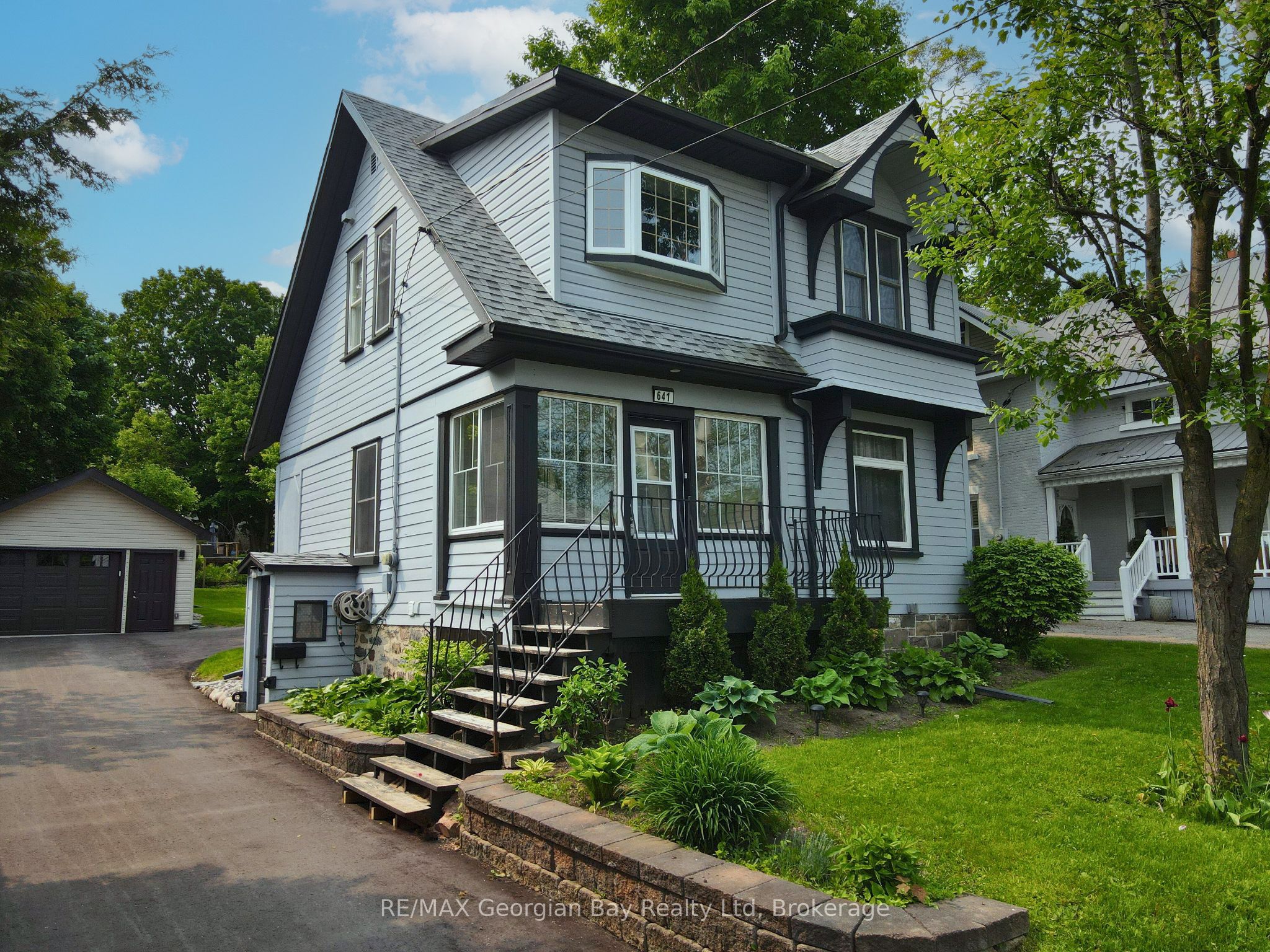 641 Bay Street, Midland, ON L4R 1L8