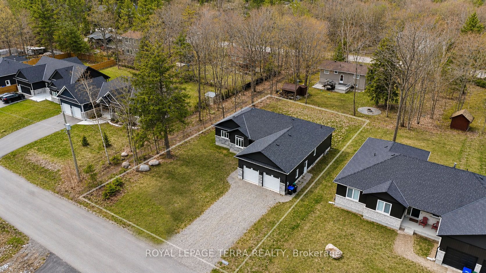 30 BELLEHUMEUR Road, Tiny, ON L9M 0J1