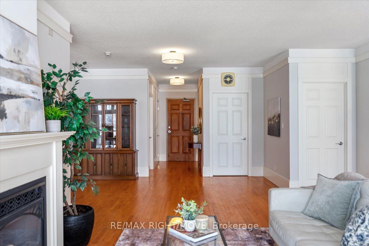 140 Cedar Island Road 109, Orillia, ON L3V 1T1 photo 5