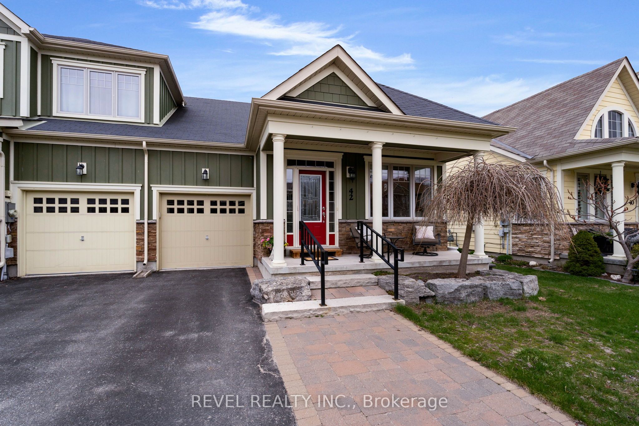 42 Sandy Coast Crescent, Wasaga Beach, ON L9Z 2L1 photo 3