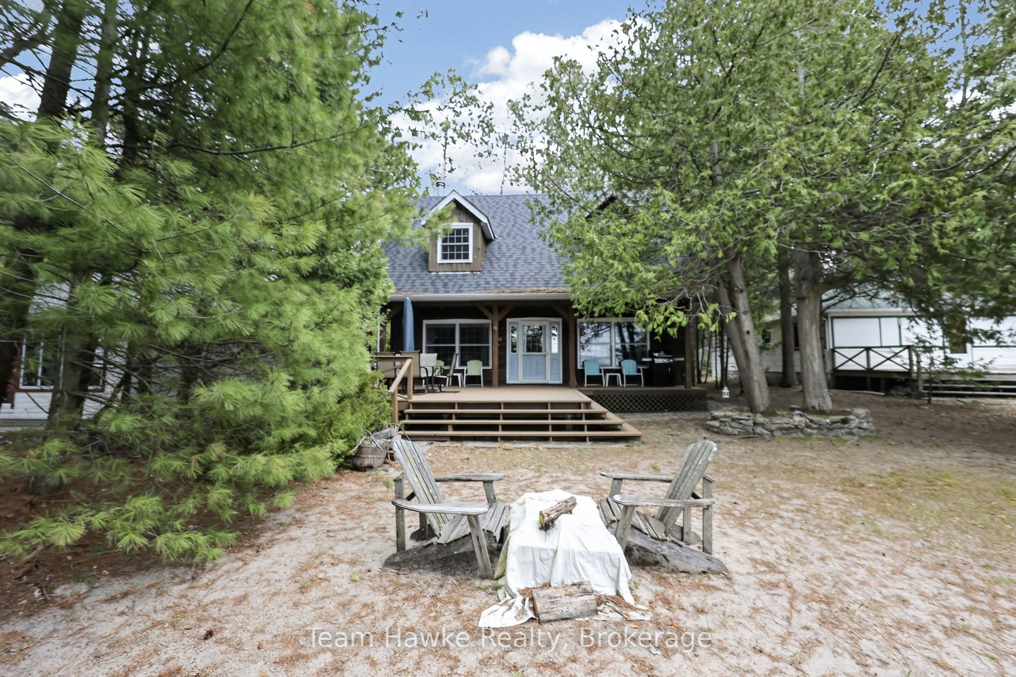 698 Tiny Beaches Road S, Tiny, ON L0L 2T0 photo 3
