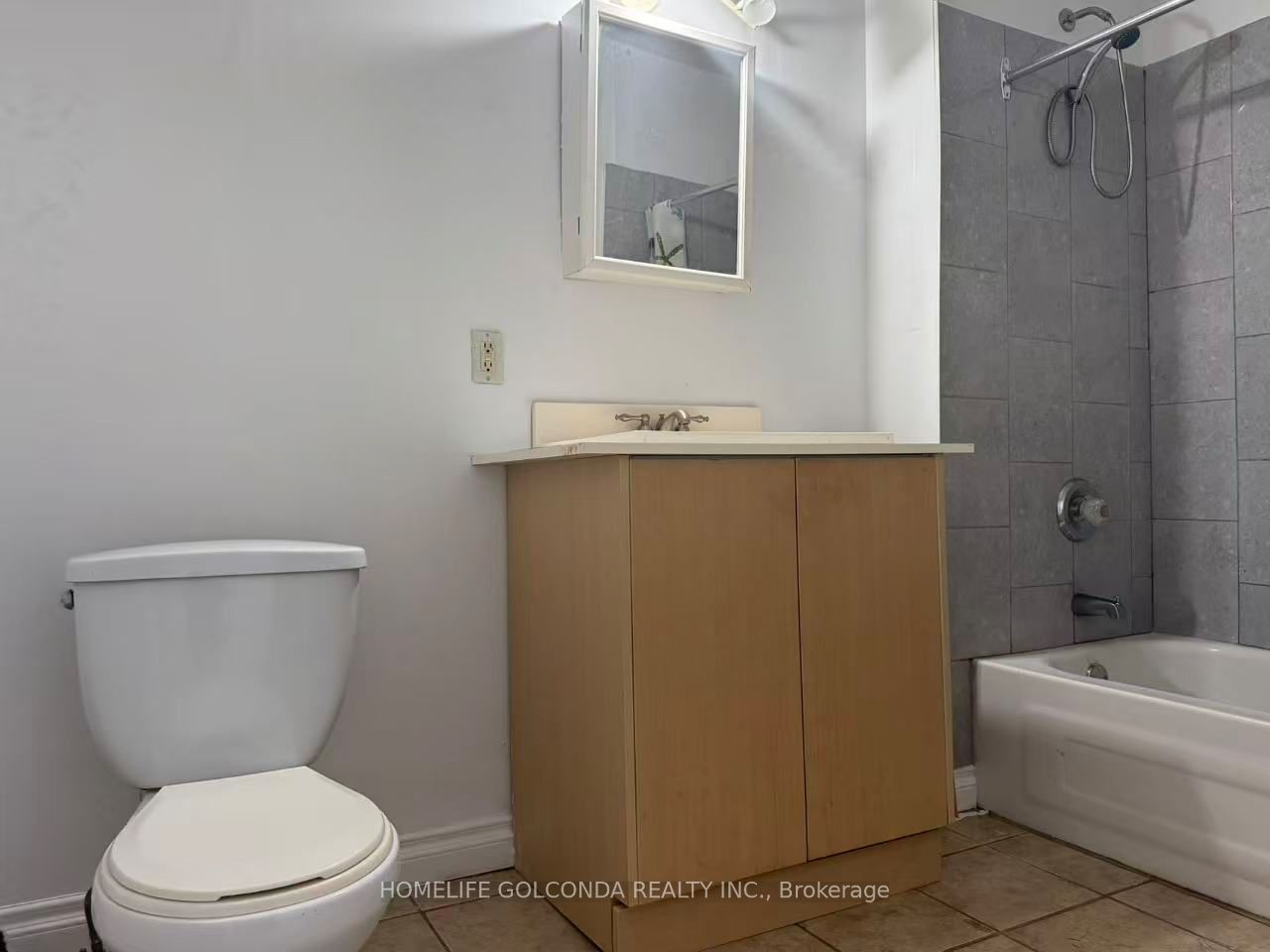 109 Elgin Street, Orillia, ON L3V 1S6 photo 3