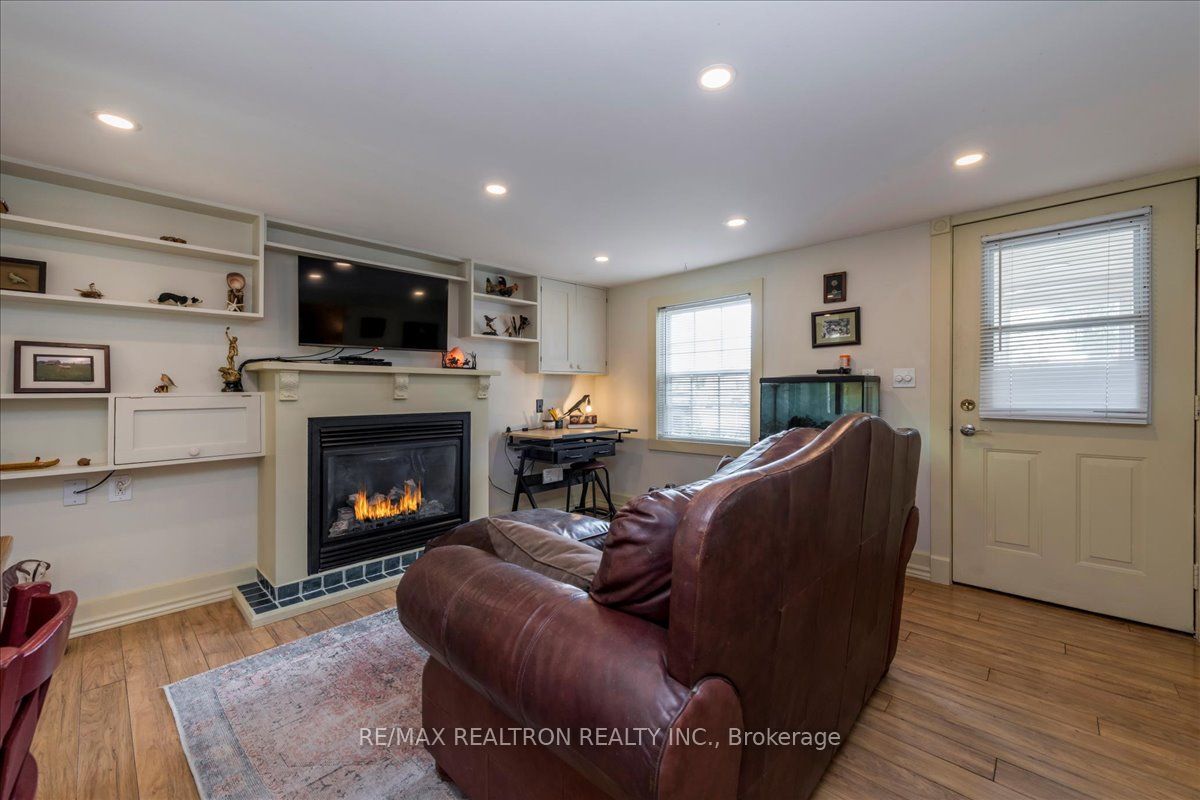 3322 Pleasant Road, Severn, ON L3V 6H3 photo 5