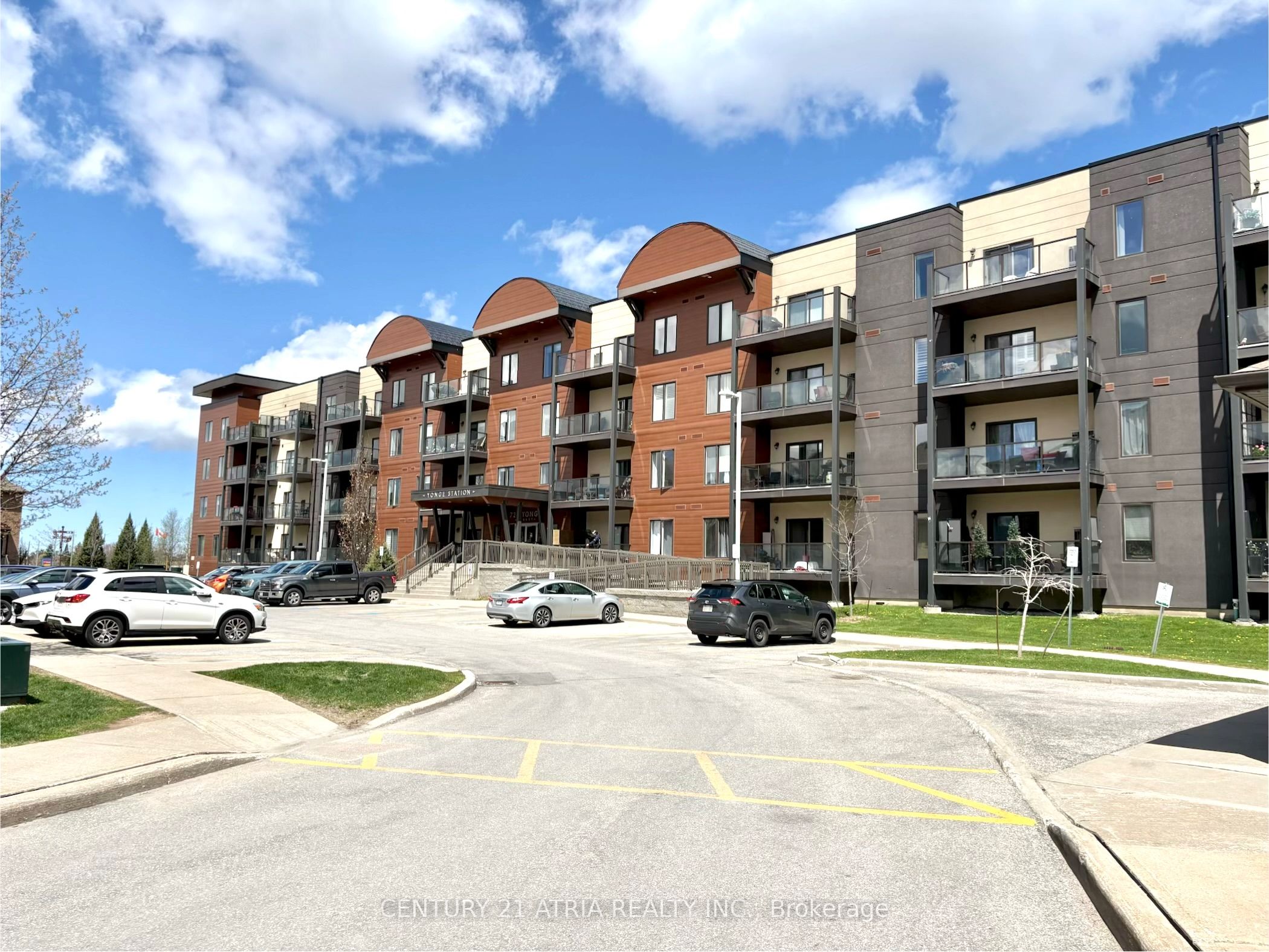 720 Yonge Street 109, Barrie, ON L9J 0G9 photo 2