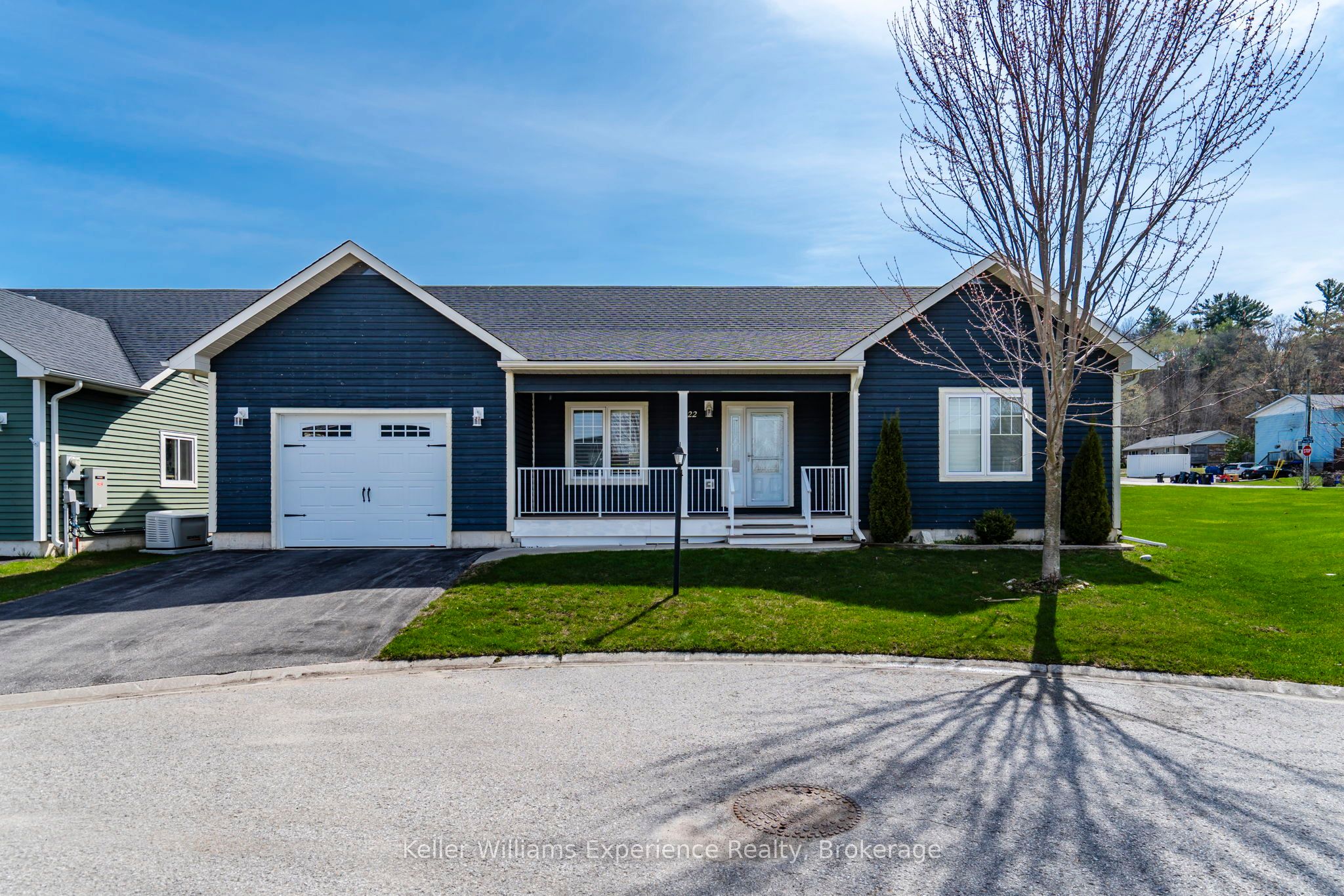 22 Grew Crescent, Penetanguishene, ON L9M 0A4