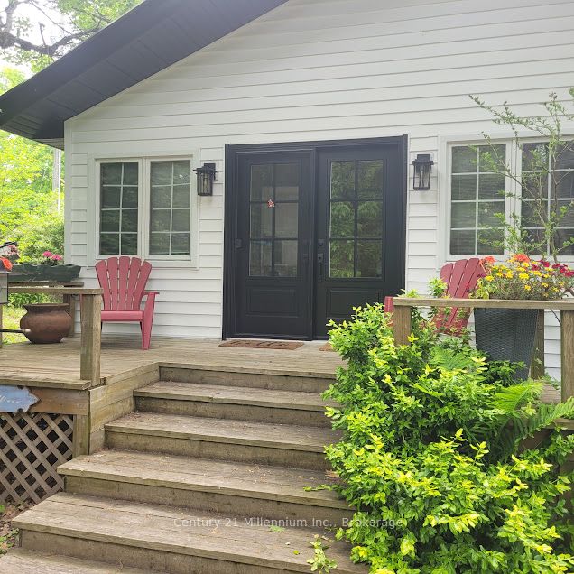 19 HASTINGS Avenue, Tiny, ON L0L 1P0 photo 2