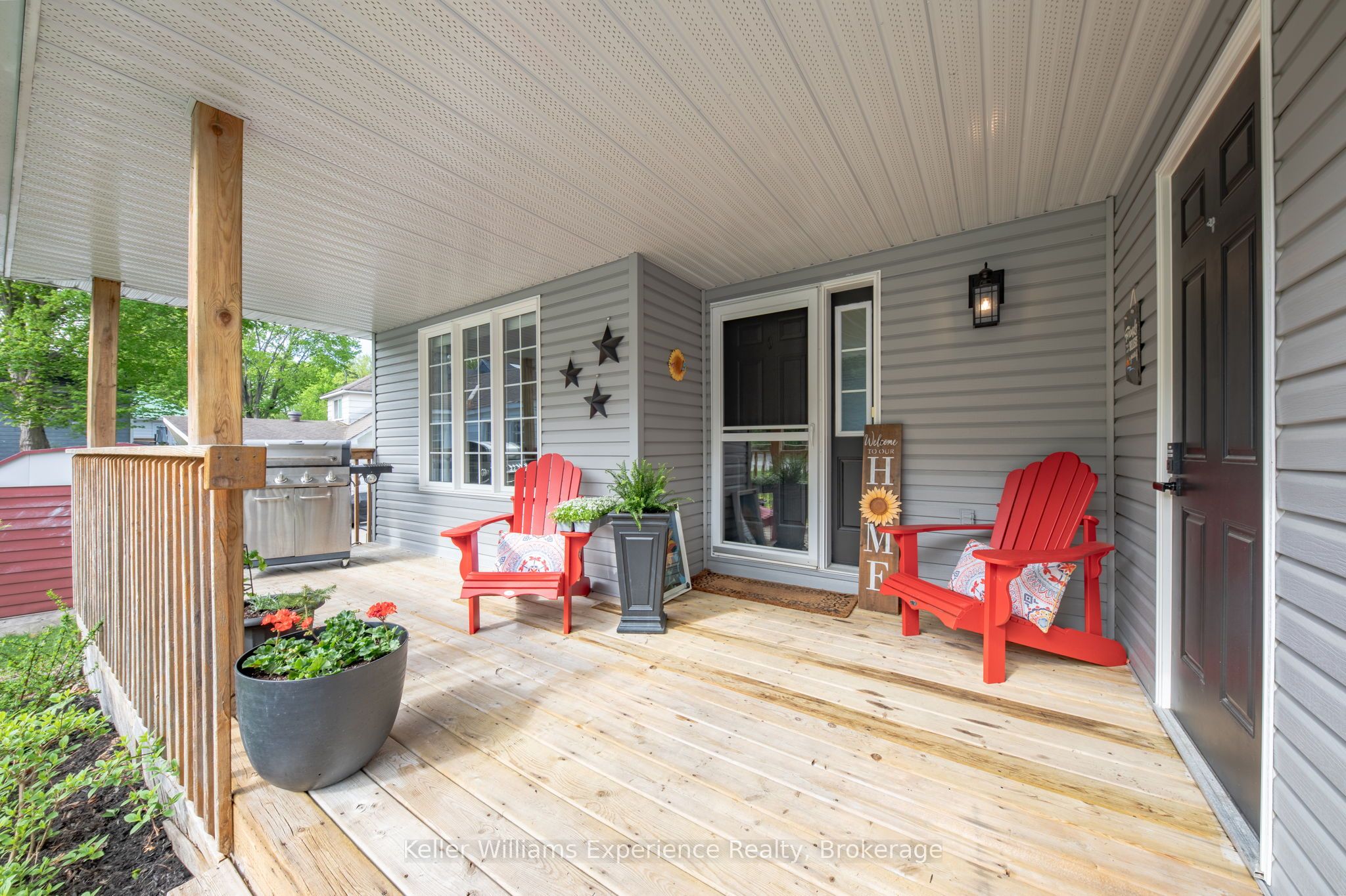 10 Clarence Avenue, Penetanguishene, ON L9M 1A9 photo 3
