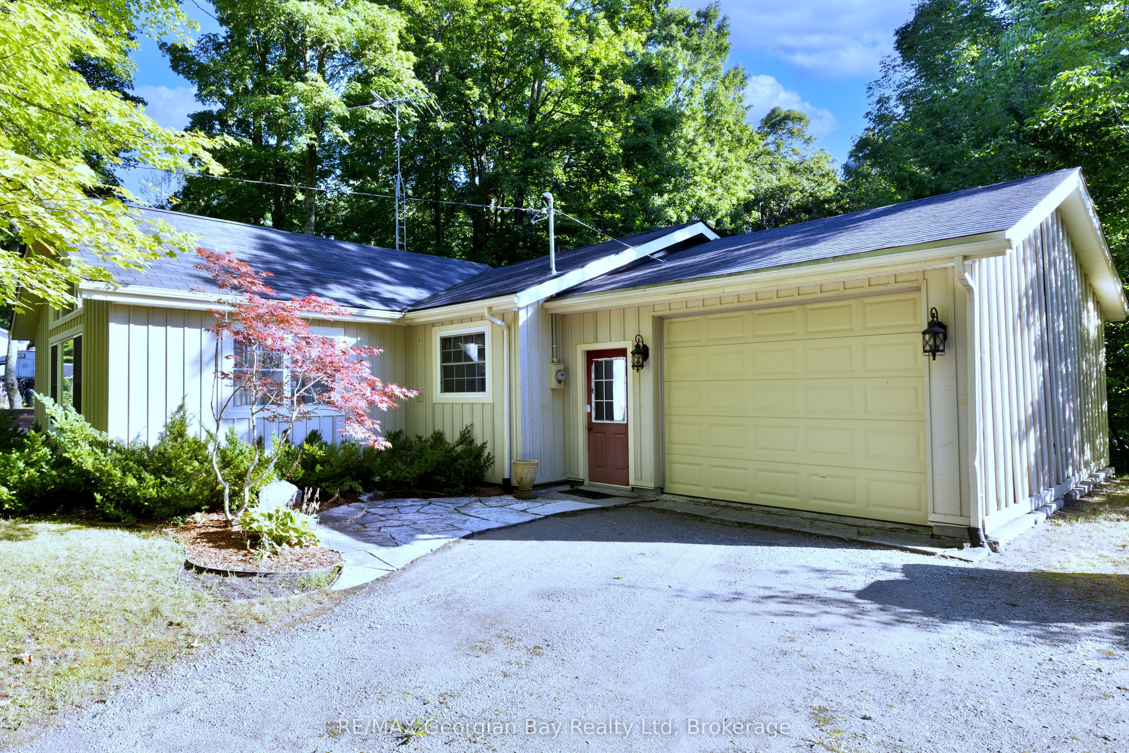 133 Timcourt Drive, Tiny, ON L9M 0B9 photo 2
