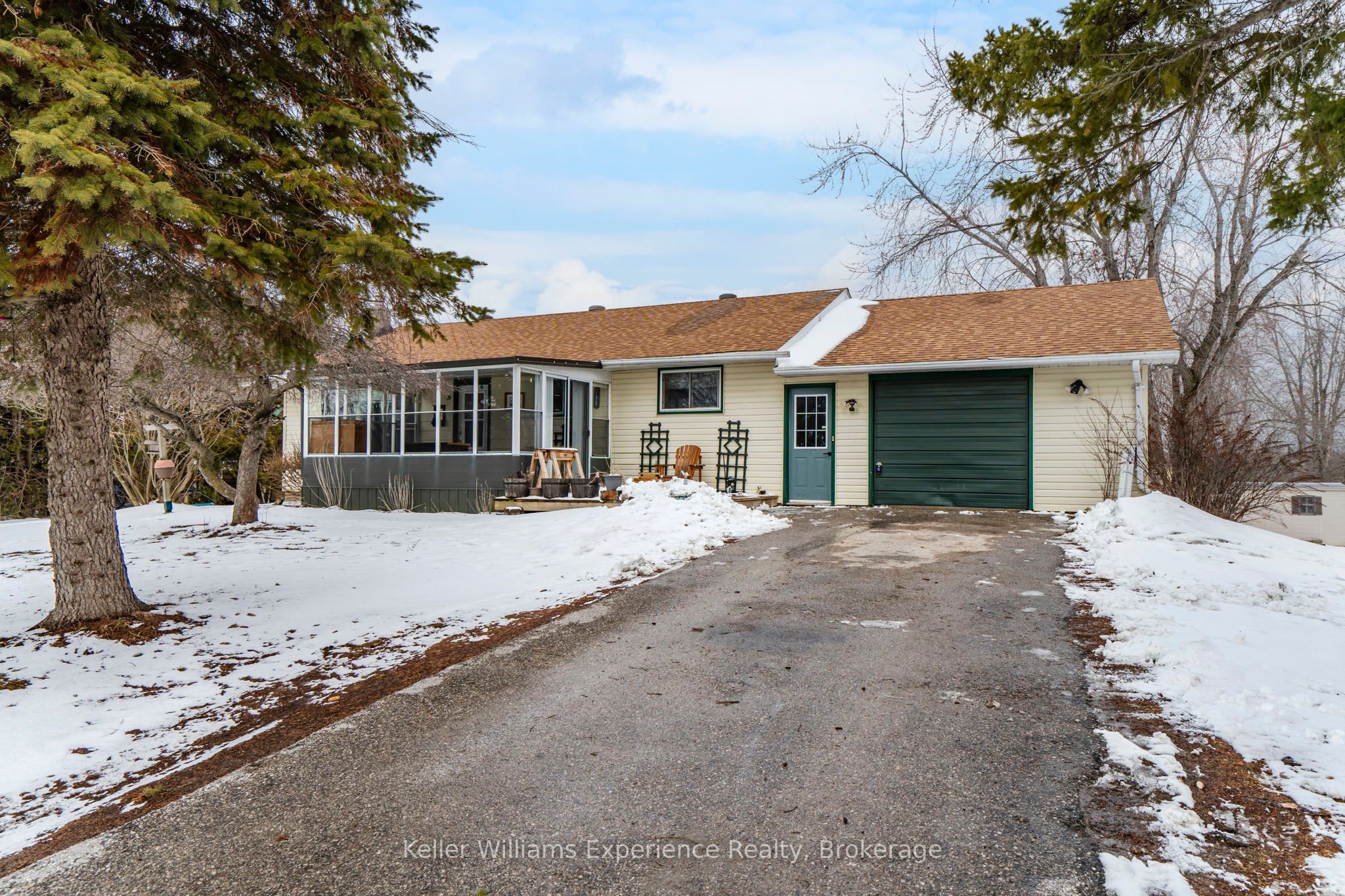 3928 Edgehill Road, Ramara, ON L3V 6H7 photo 2