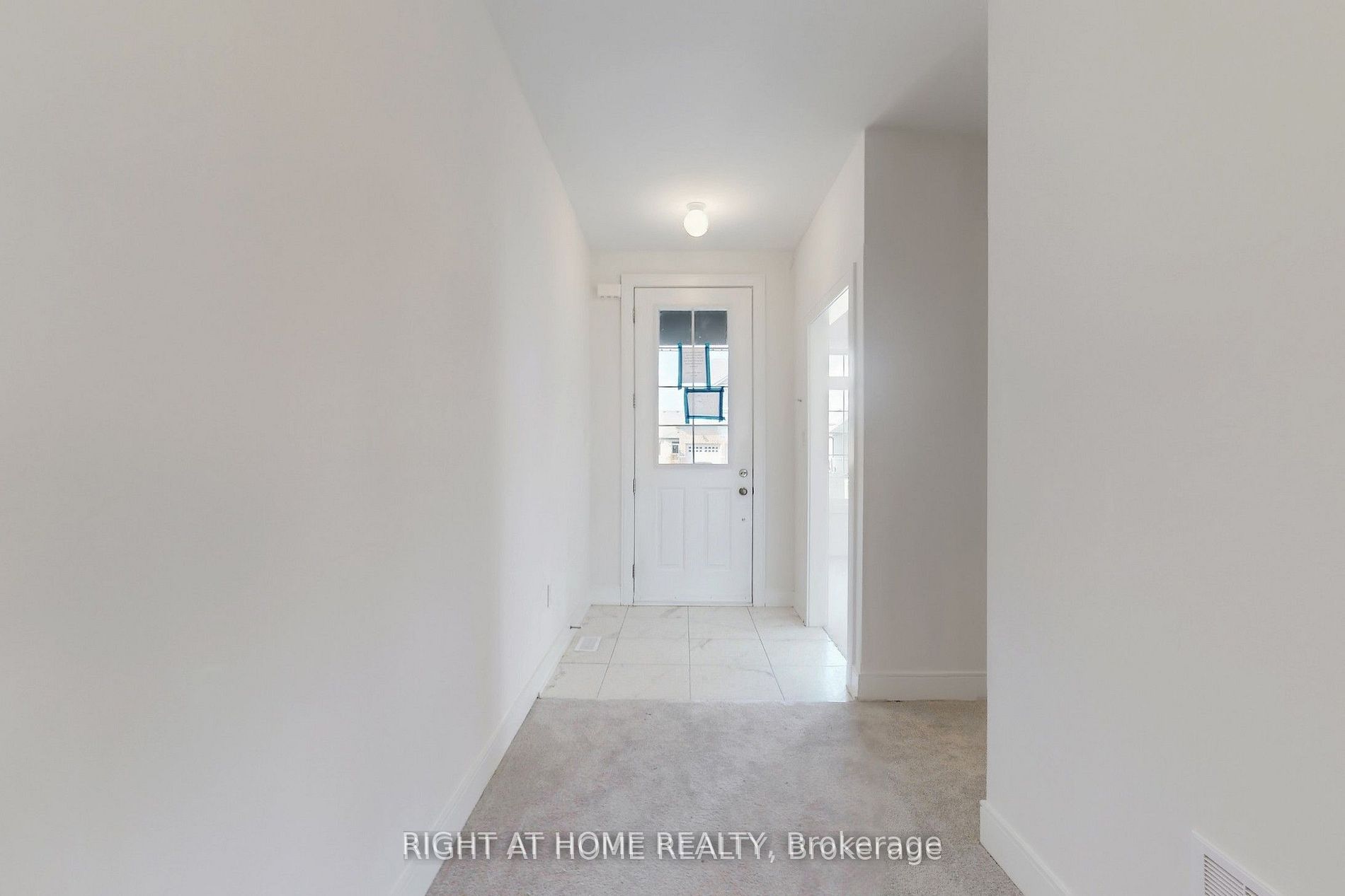 243 Duncan Street, Clearview, ON L0M 1S0 photo 2