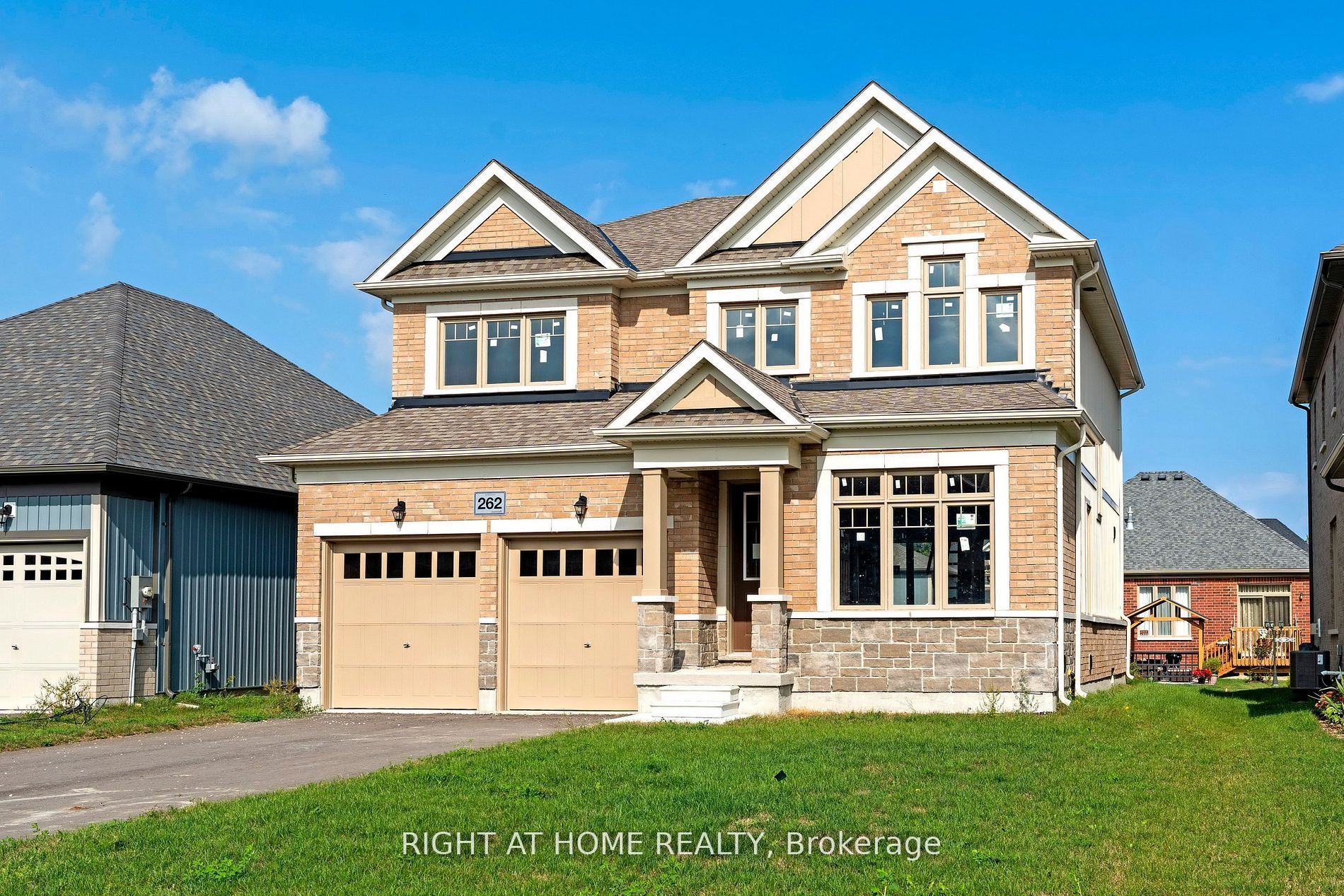 262 Duncan Street, Clearview, ON L0M 1S0 photo 3