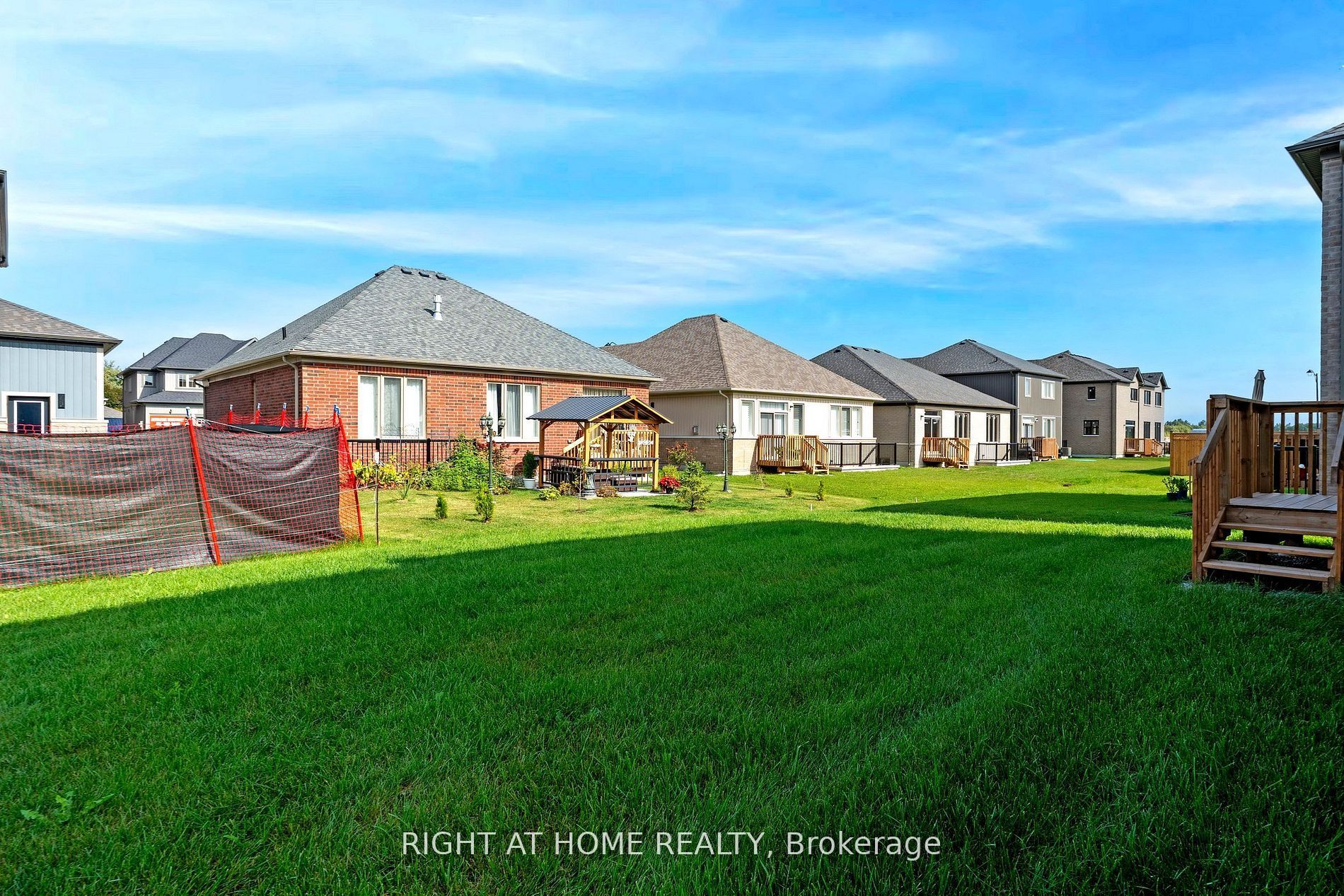 262 Duncan Street, Clearview, ON L0M 1S0 photo 4