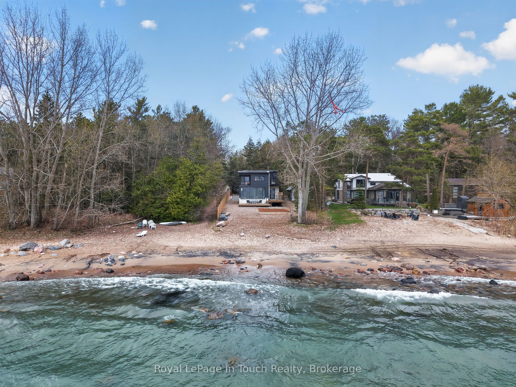 160 Tiny Beaches Road N, Tiny, ON L0L 2J0 photo 3