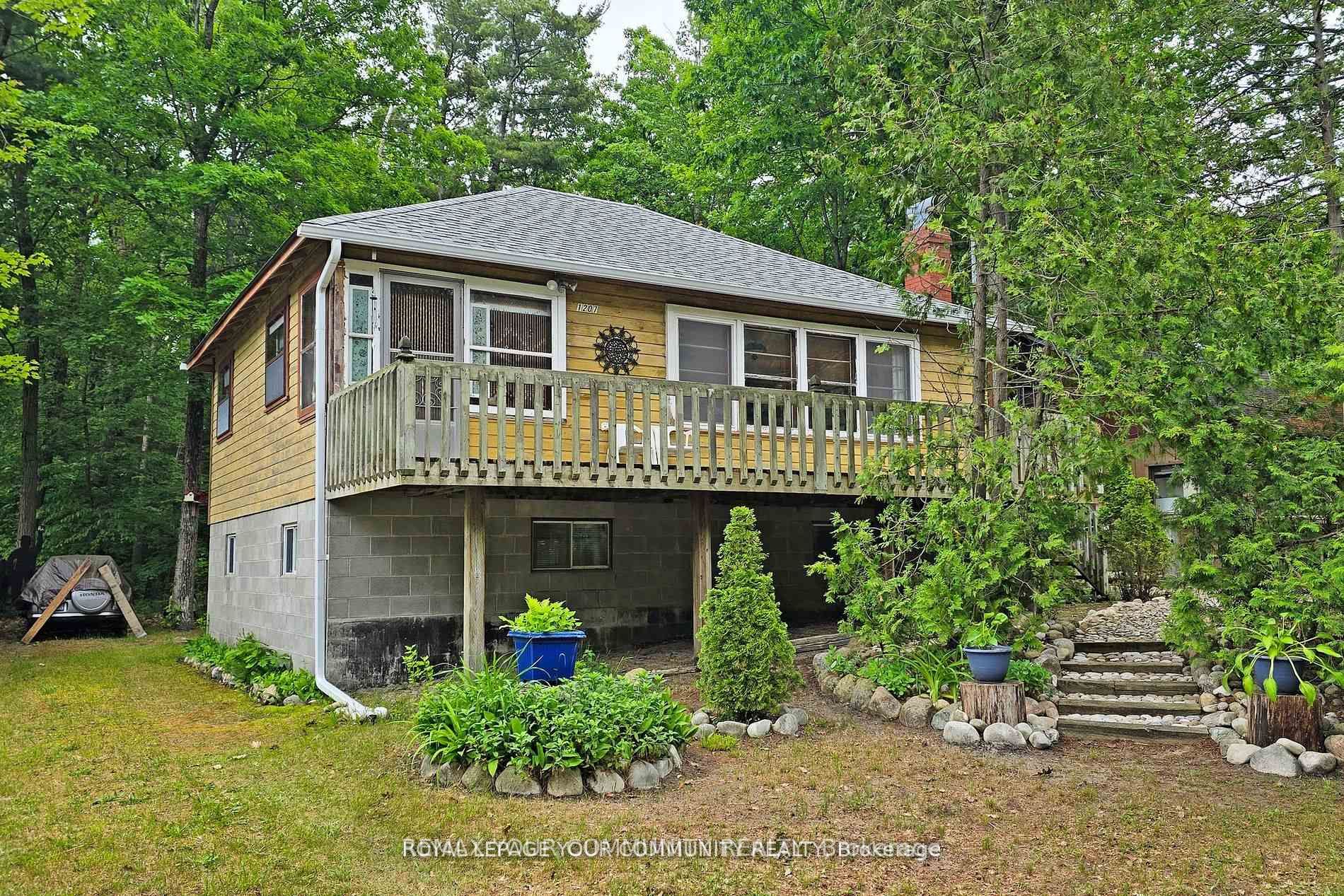 1207 Tiny Beaches Road S, Tiny, ON L0L 2T0