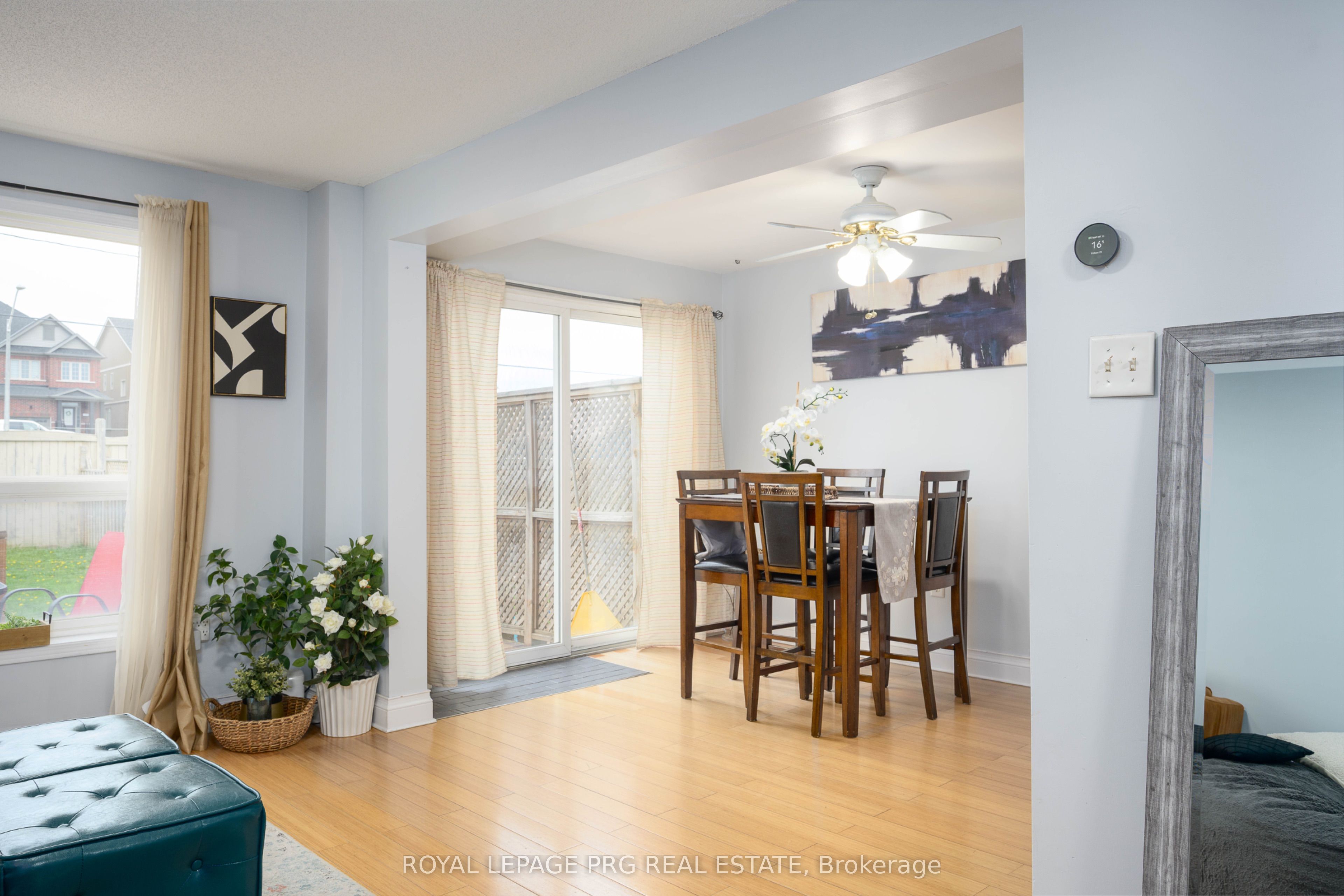97 NATHAN Crescent, Barrie, ON L4N 0S5 photo 3