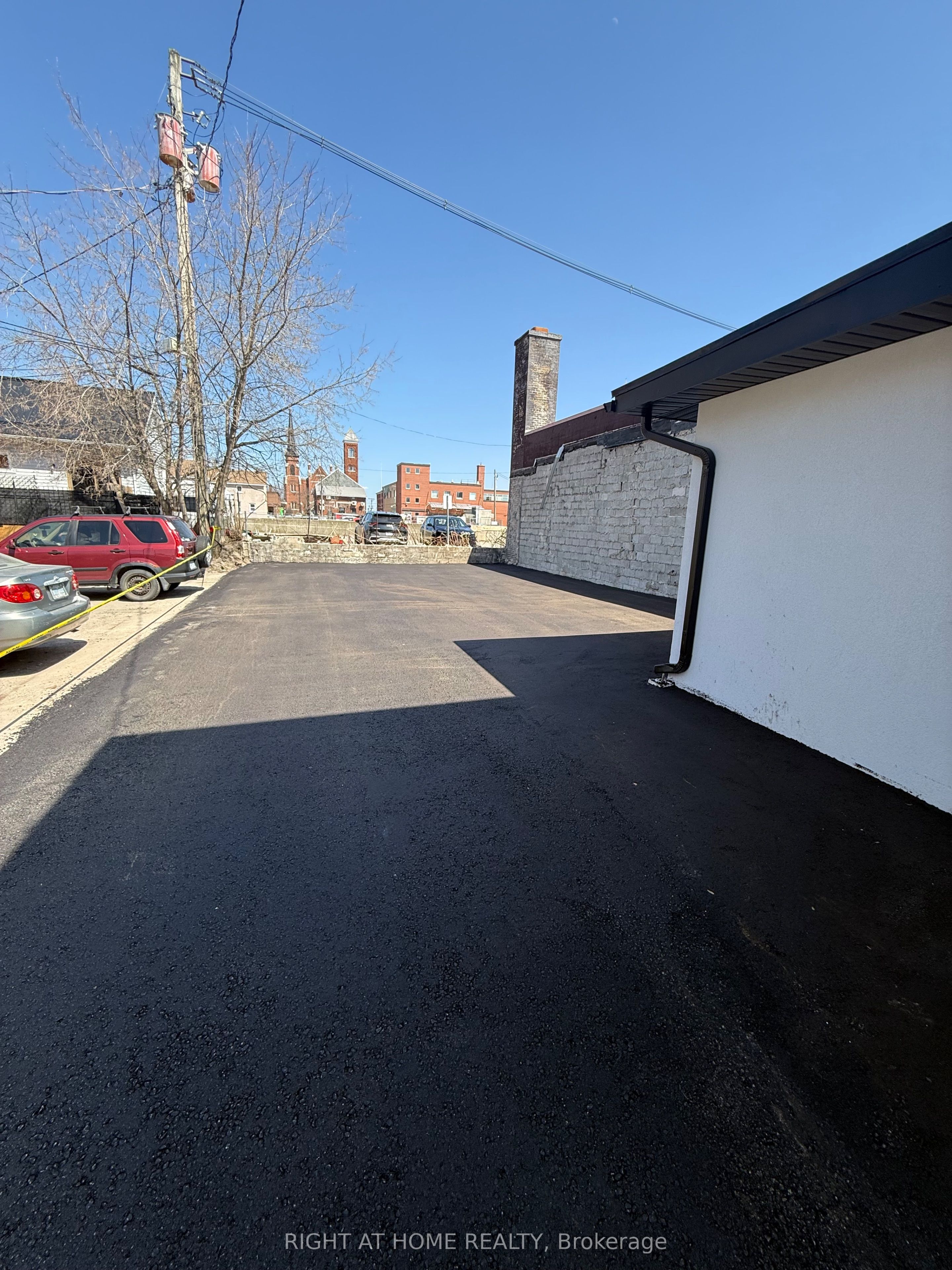 28 West Street N, Orillia, ON L3V 5B8 photo 5