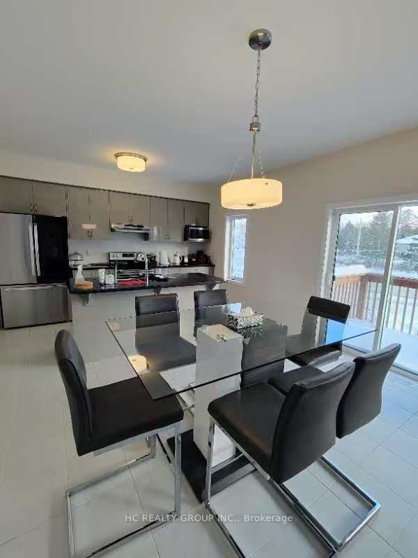 3737 Lakepointe Drive, Severn, ON L3V 8N1 photo 2