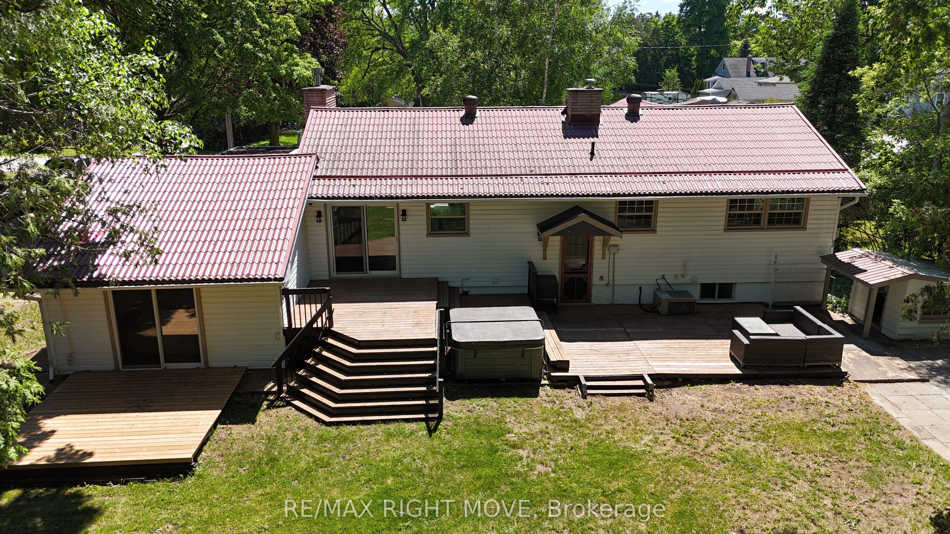 234 Oak Street, Clearview, ON L0M 1S0 photo 4