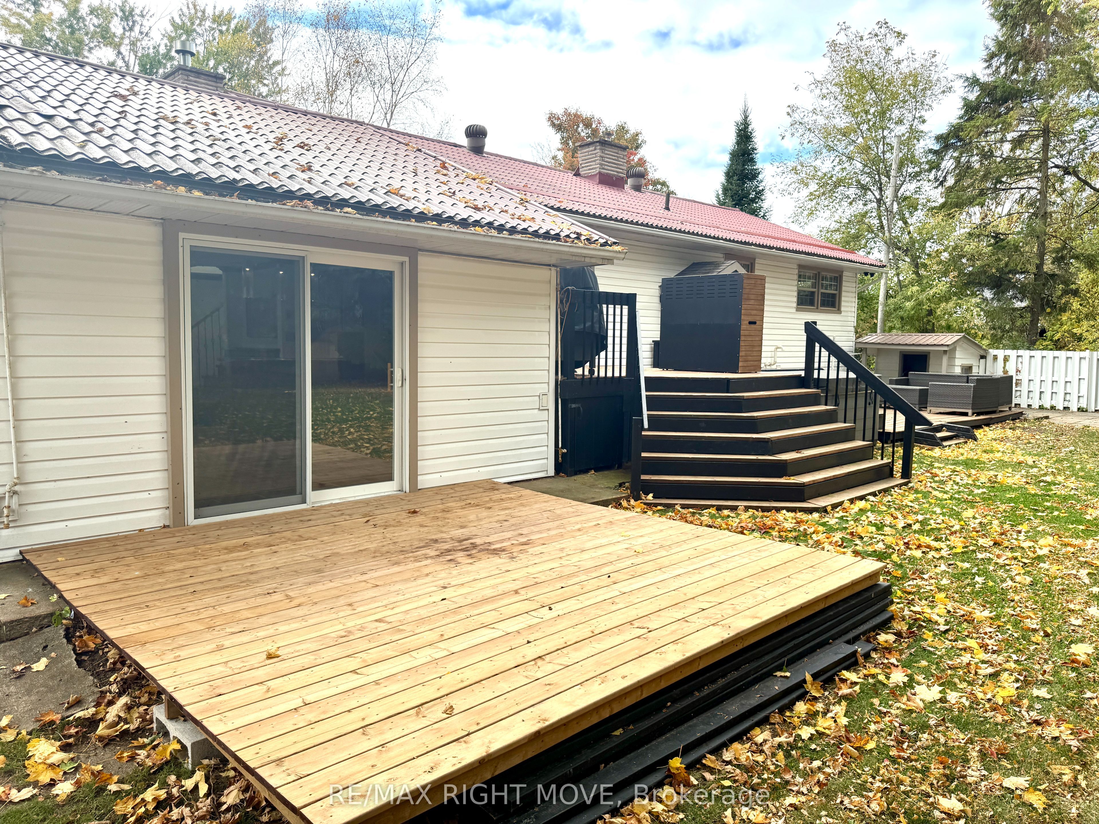 234 Oak Street, Clearview, ON L0M 1S0 photo 5