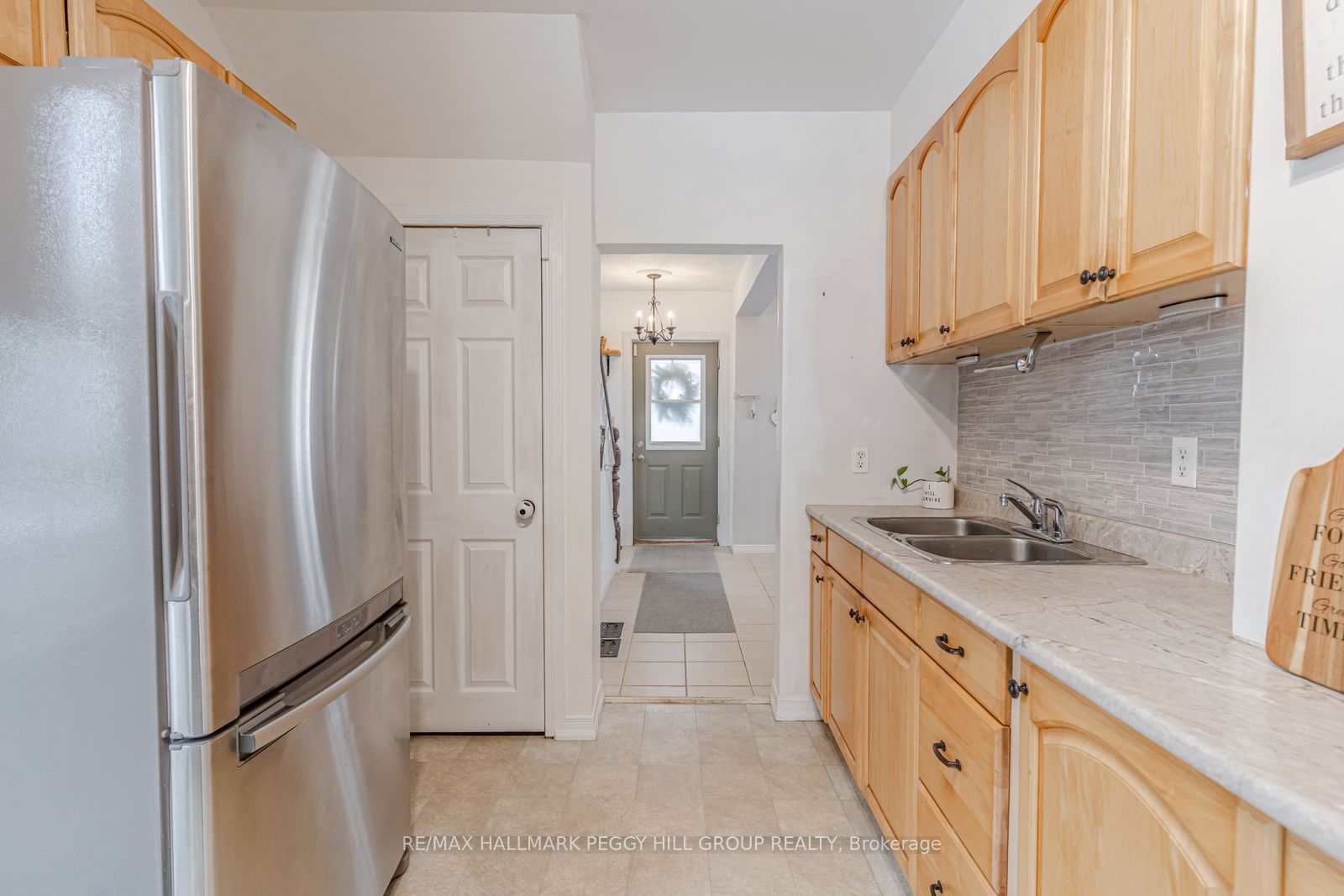 408 Regent Street, Orillia, ON L3V 4C9 photo 5