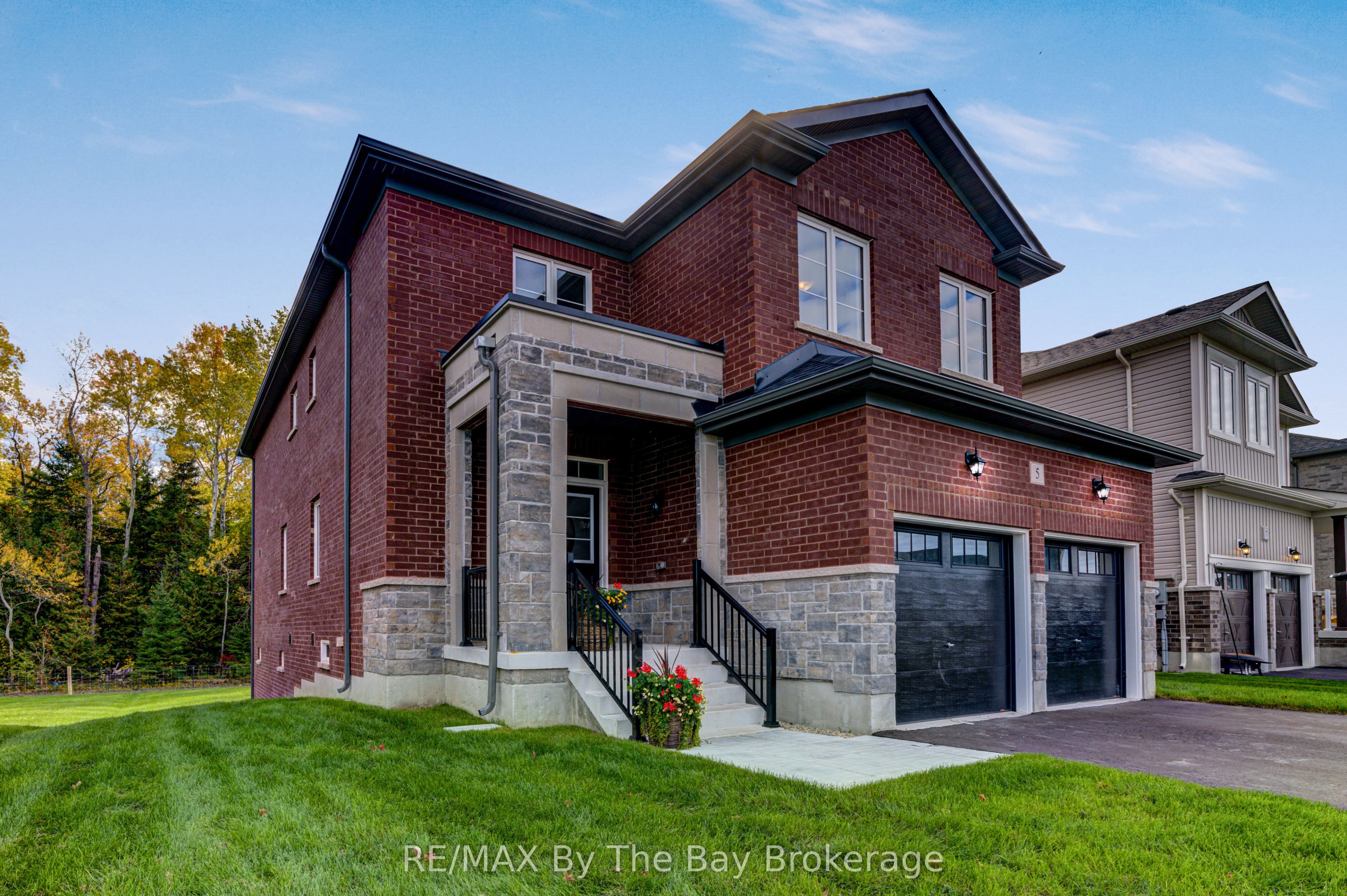 5 Misty Ridge Road, Wasaga Beach, ON L9Z 0R8