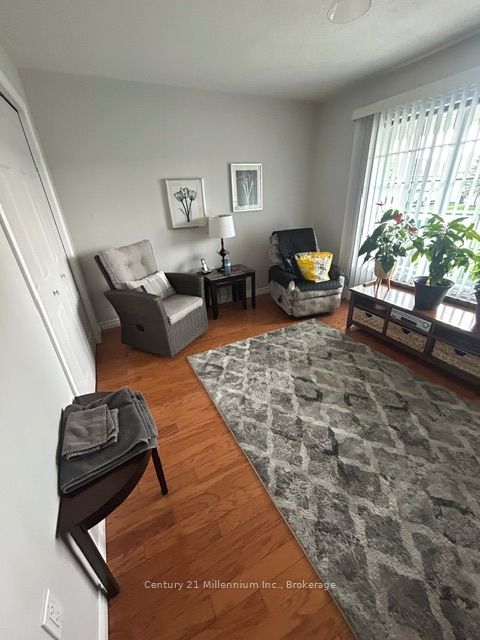 8 Kentucky Avenue, Wasaga Beach, ON L9Z 3A8 photo 5